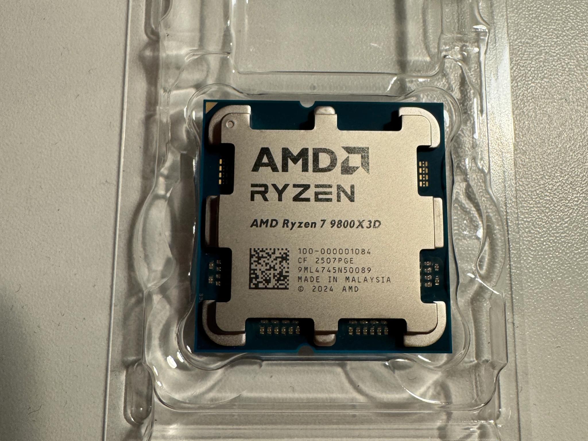 AMD Ryzen 7 9800X3D