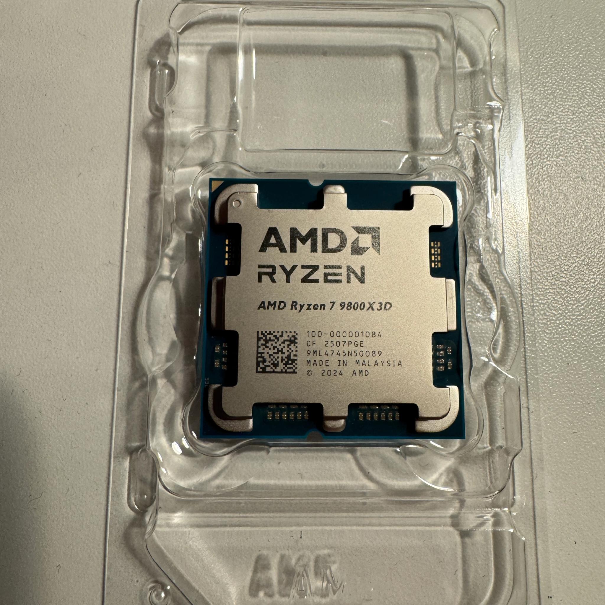 AMD Ryzen 7 9800X3D