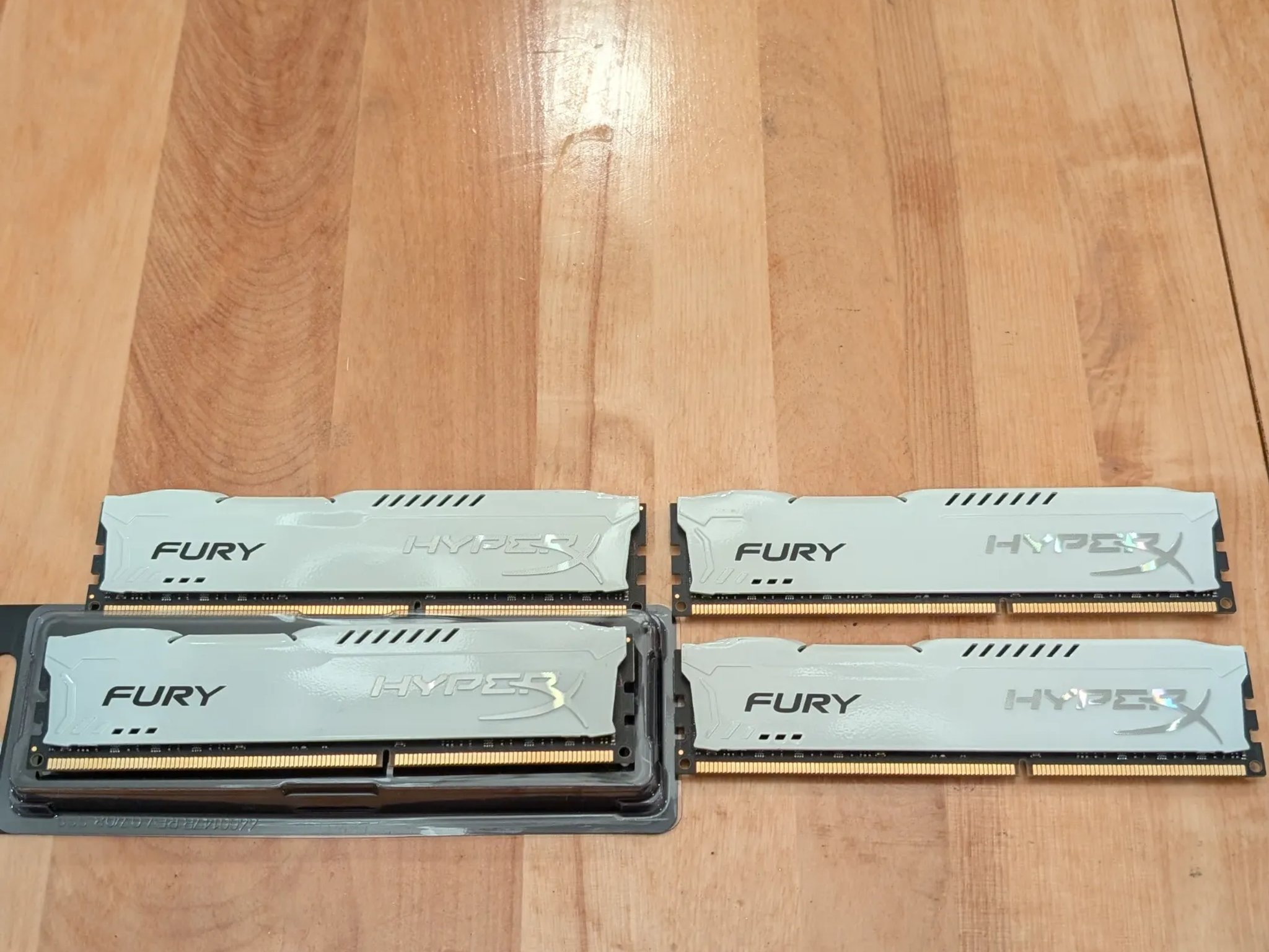 Kingston HyperX Fury 16GB DDR3-1600 CL10 240-pin DRAM/DIMM (4x4GB)