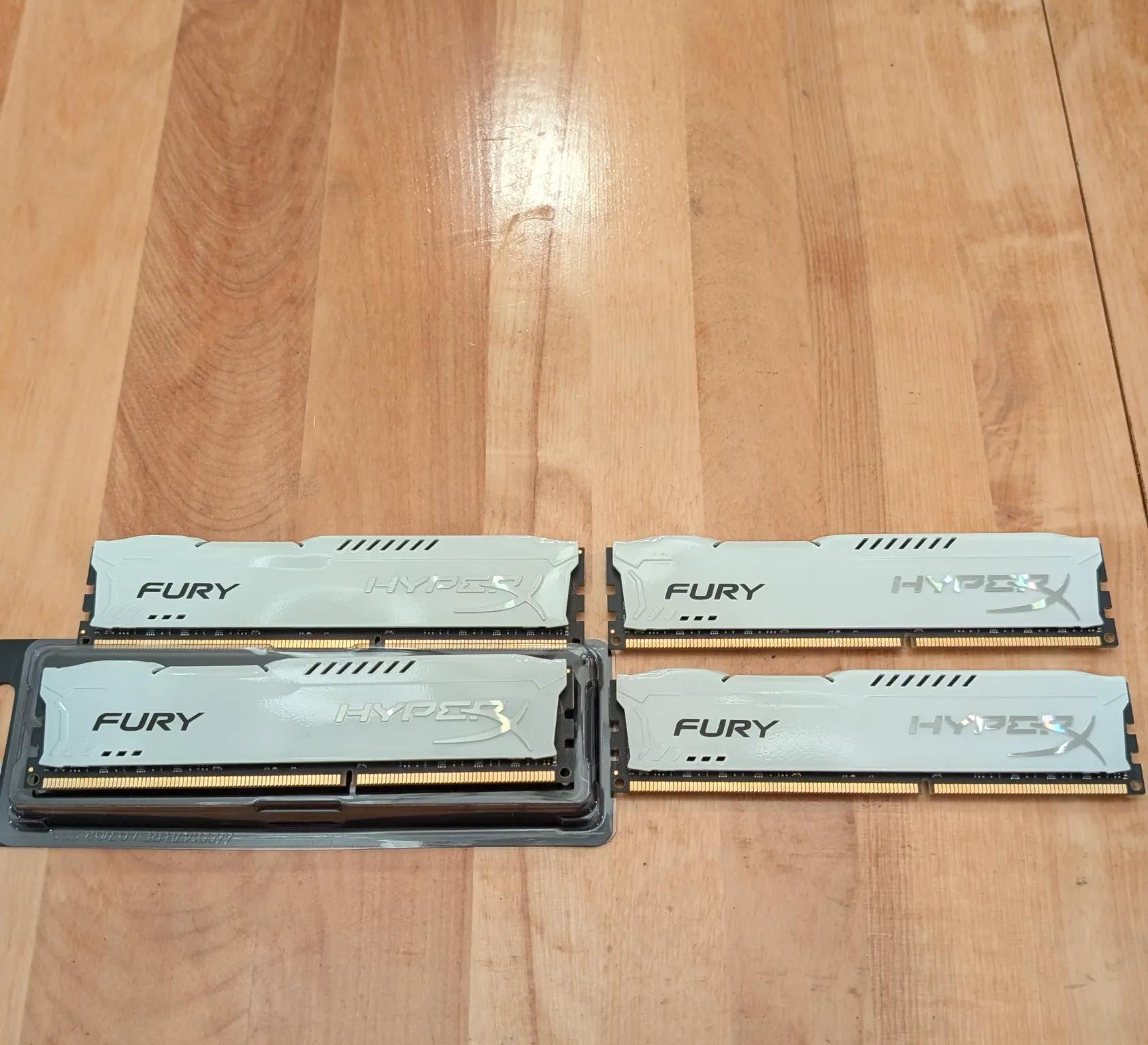 Kingston HyperX Fury 16GB DDR3-1600 CL10 240-pin DRAM/DIMM (4x4GB)