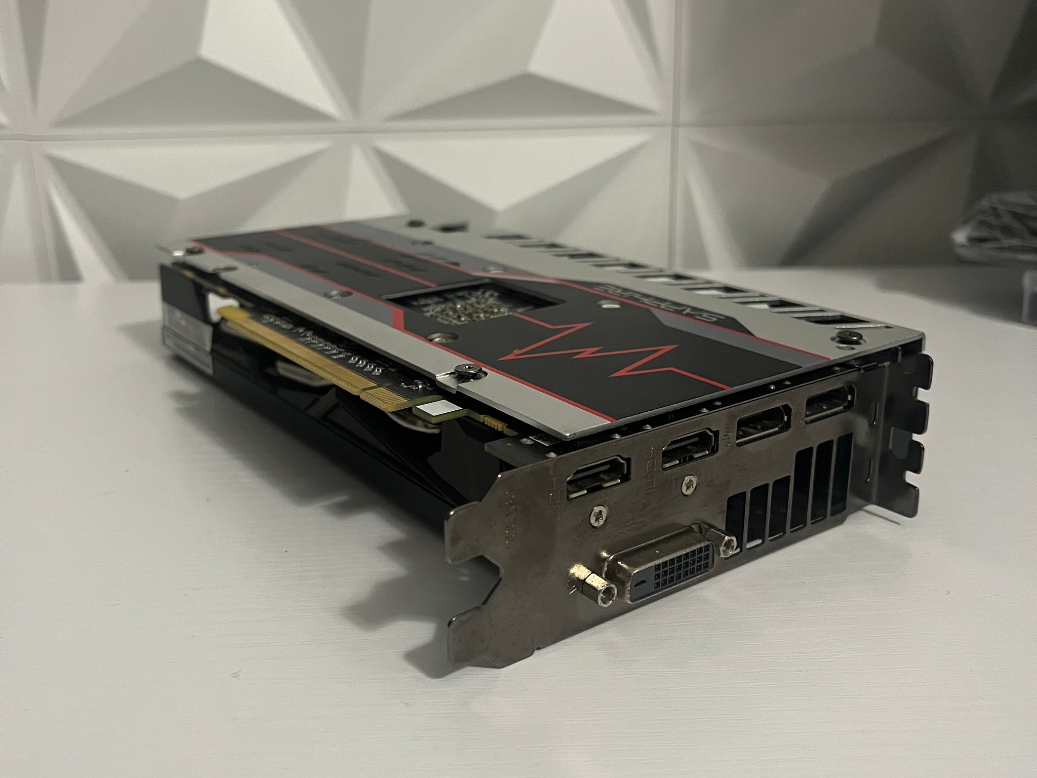 SAPPGIRE NITRO+ RX 580 8GB