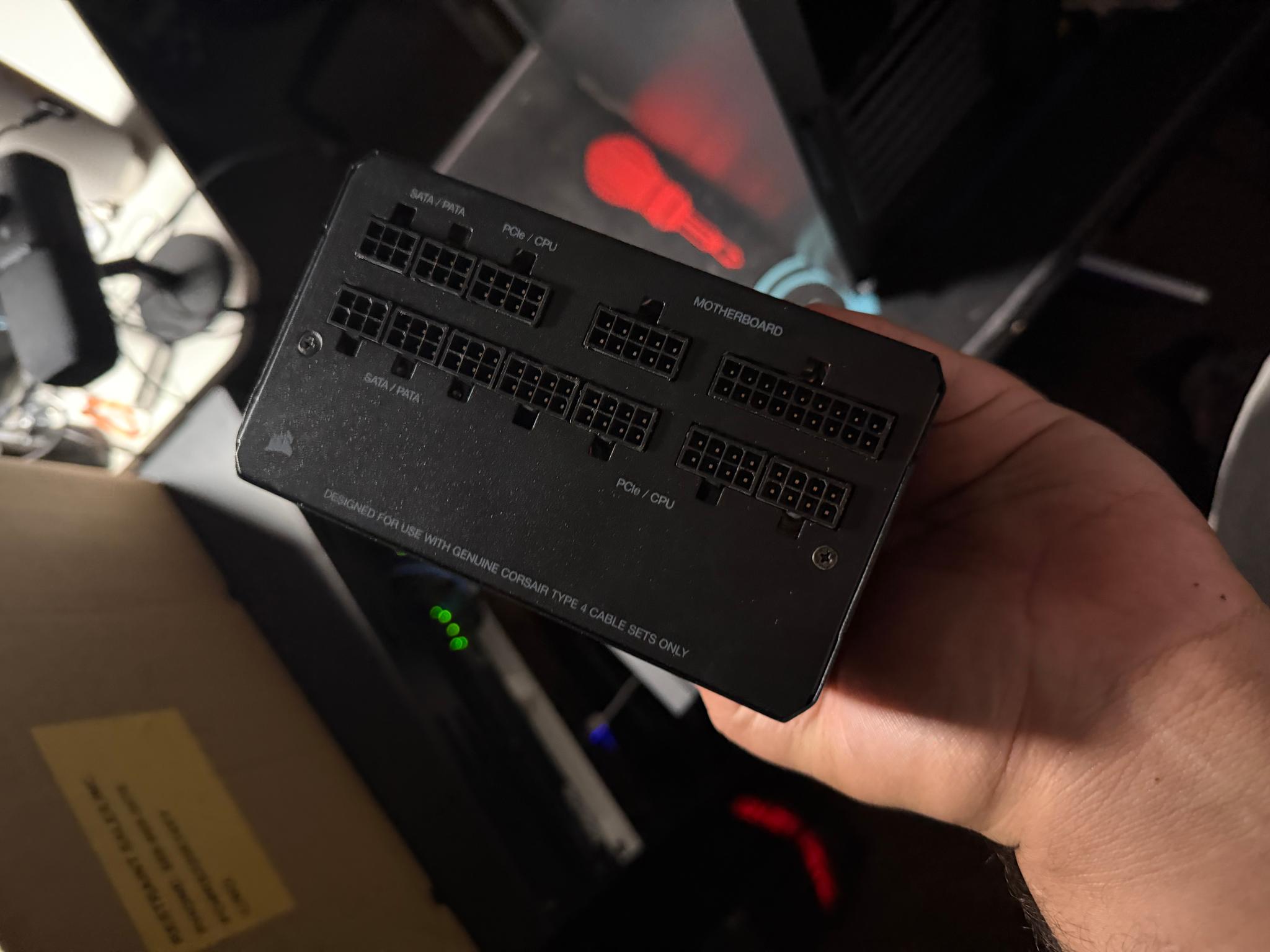 Corsair RM750 - Image 3