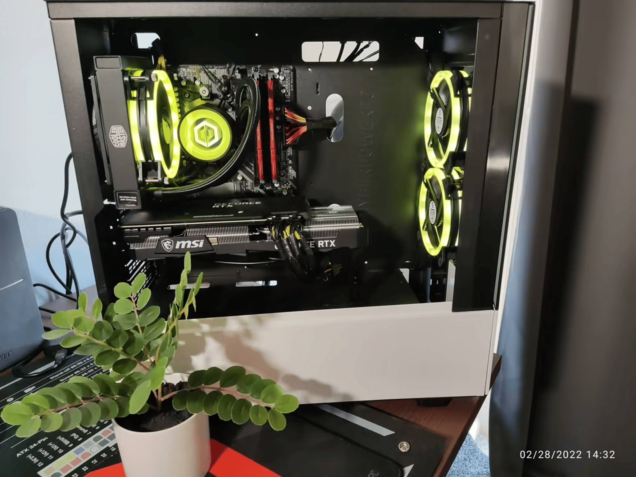 CyberPowerPC - Gamer Supreme Ryzen 7 3700X | RTX 3070 | 1TB SSD | 16GB DDR4