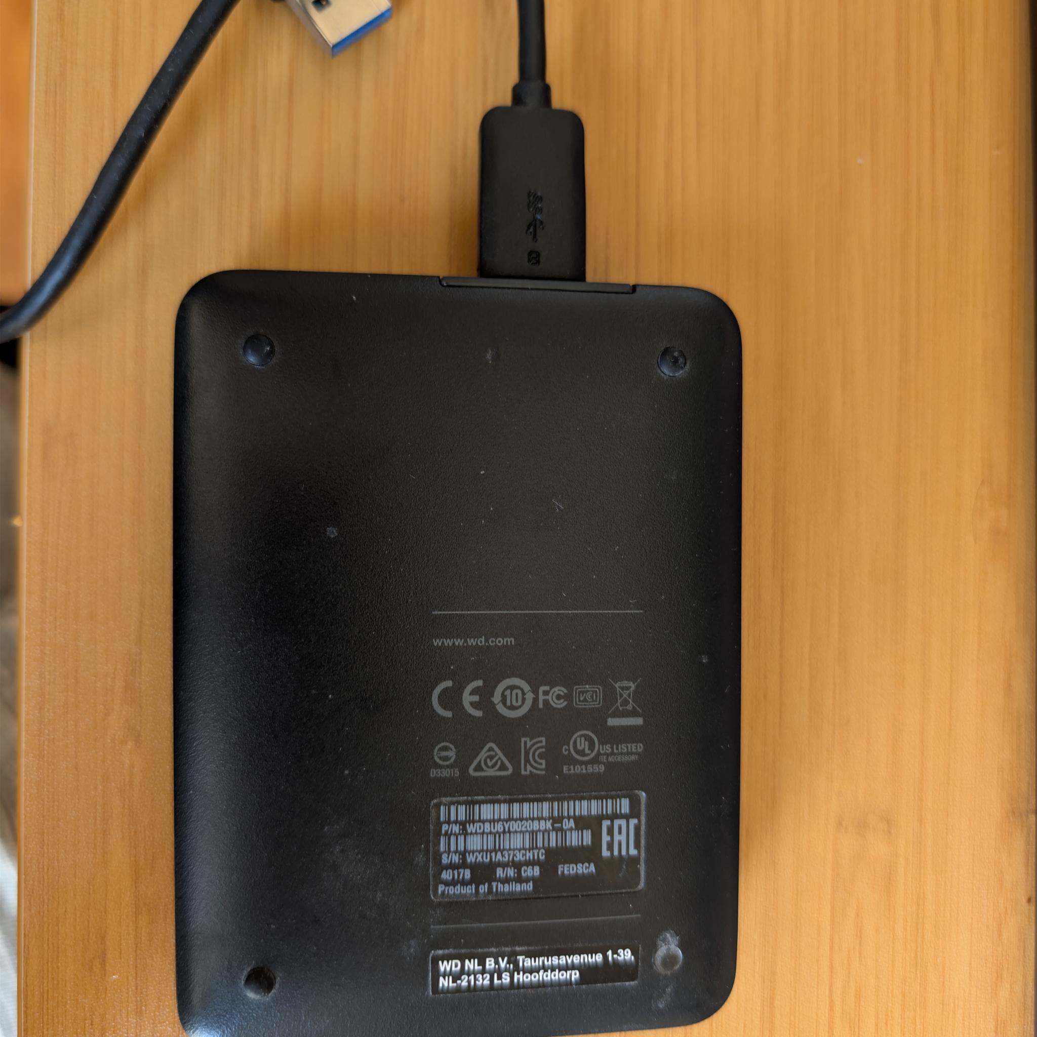 [Excellent Condition] WD Elements 2TB Portable External Hard Drive (USB 3.0) - 100% Healthy
