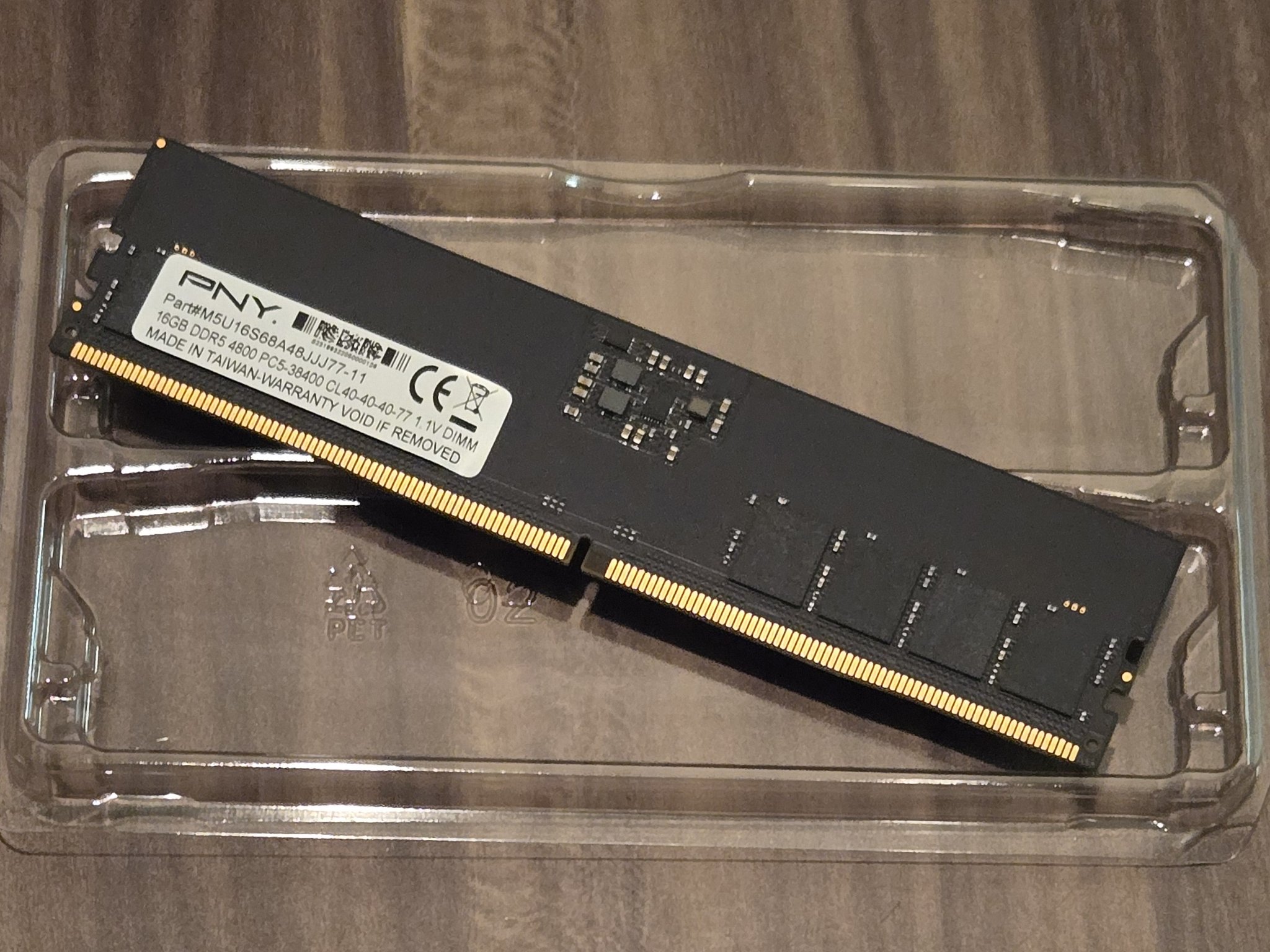 PNY 16GB DDR5 4800 PC5-38400 RAM Part M5U16S68A48JJJ77-11