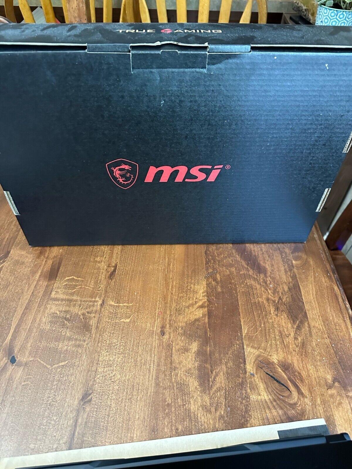 MSI GE75 Raider 10SFS-225US 17.3 in, 300 Hz screen, i9-10980HK, RTX 2070 Super