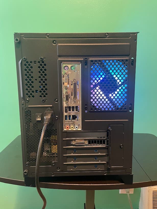 GLASSY Black Gaming PC| Intel i5 / Amd RX470 / 8GB / 500GB SSD Win 10 Pro WiFi