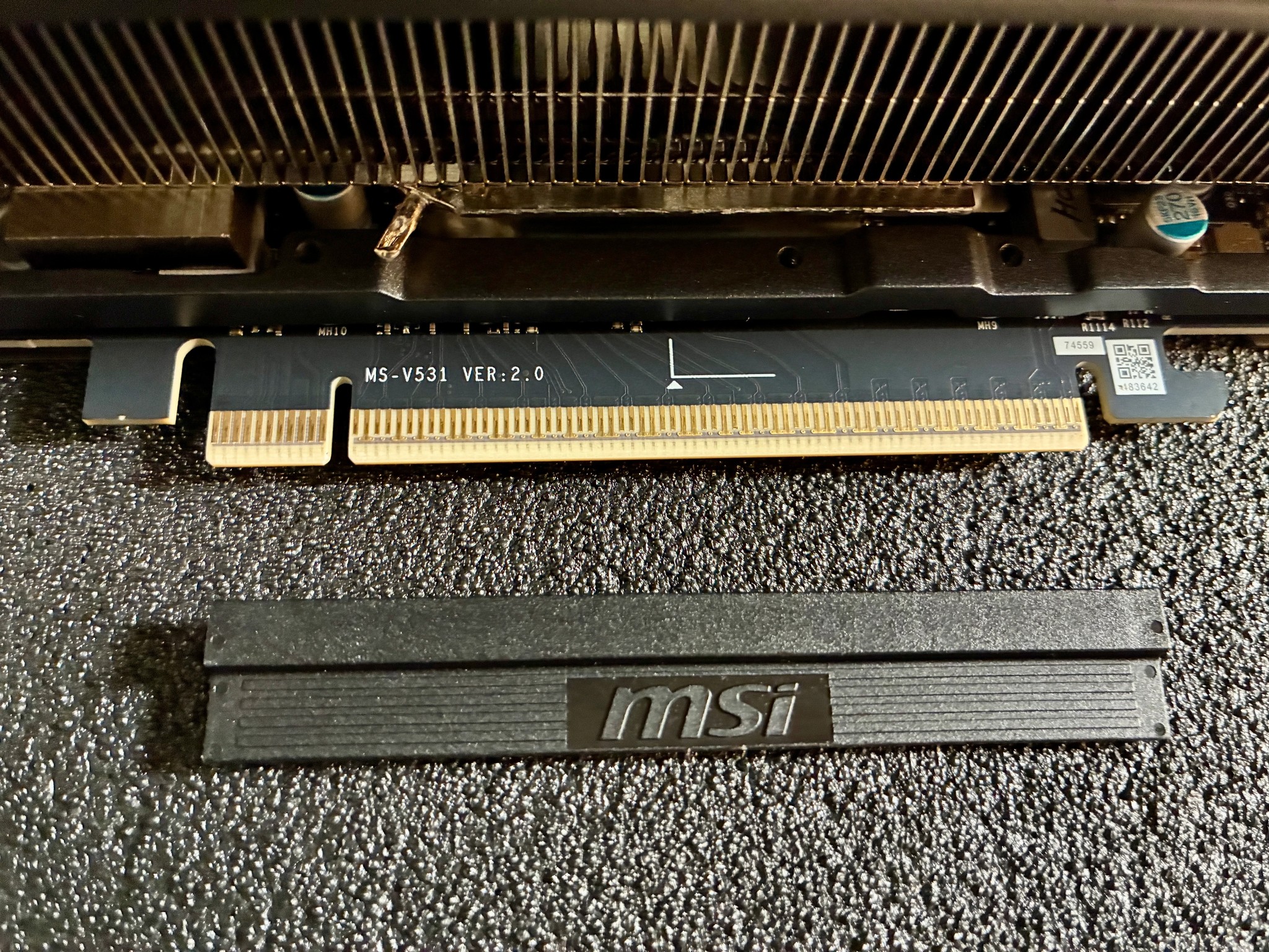 MSI GeForce RTX™ 5080 SUPRIM SOC 16G - G5080-16SPS