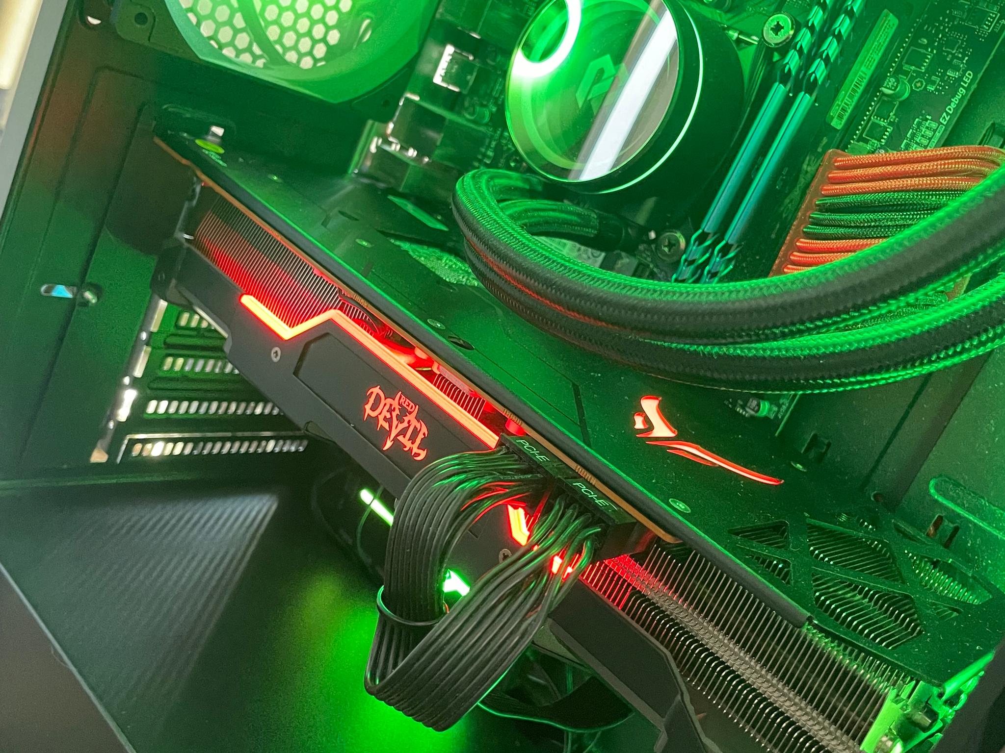 AMAZING Custom Gaming PC with Excellent Upgrade Path