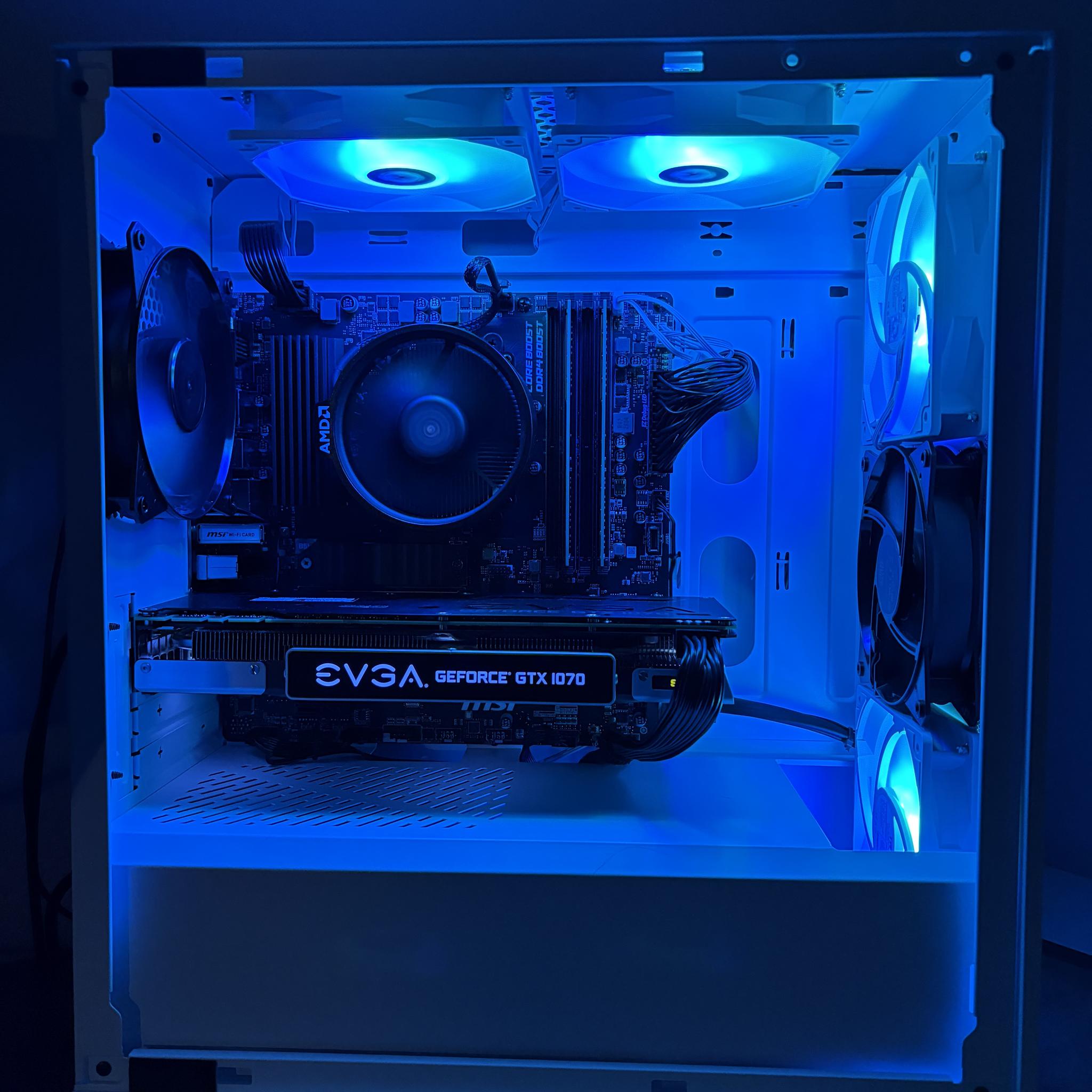 White & Black PC - Ryzen 3100 | GTX 1070 | 16GB DDR4 | 1TB NVMe SSD | WIFI 6E + BT 5.3 | Win11