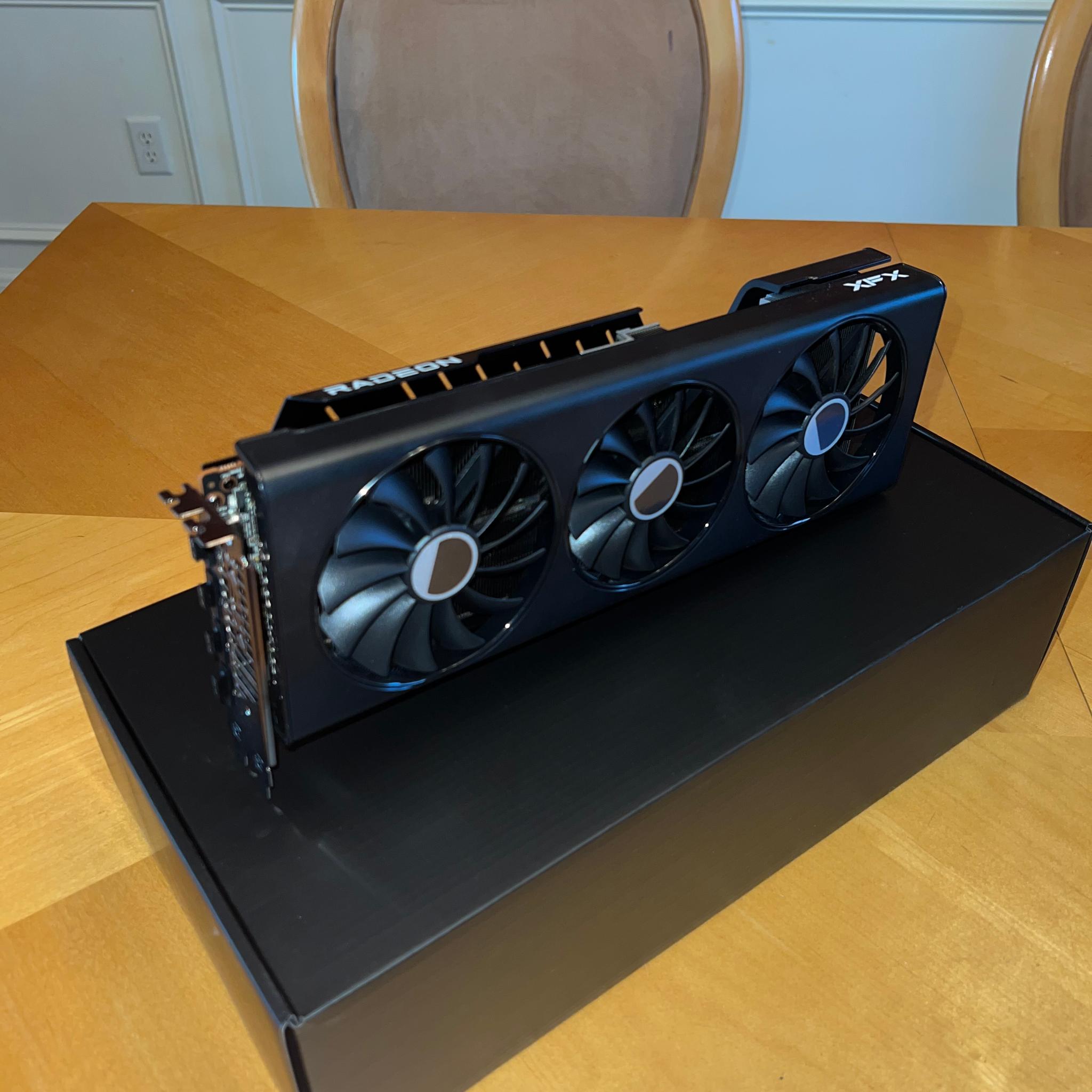 XFX Radeon RX 7700XT - OPEN BOX