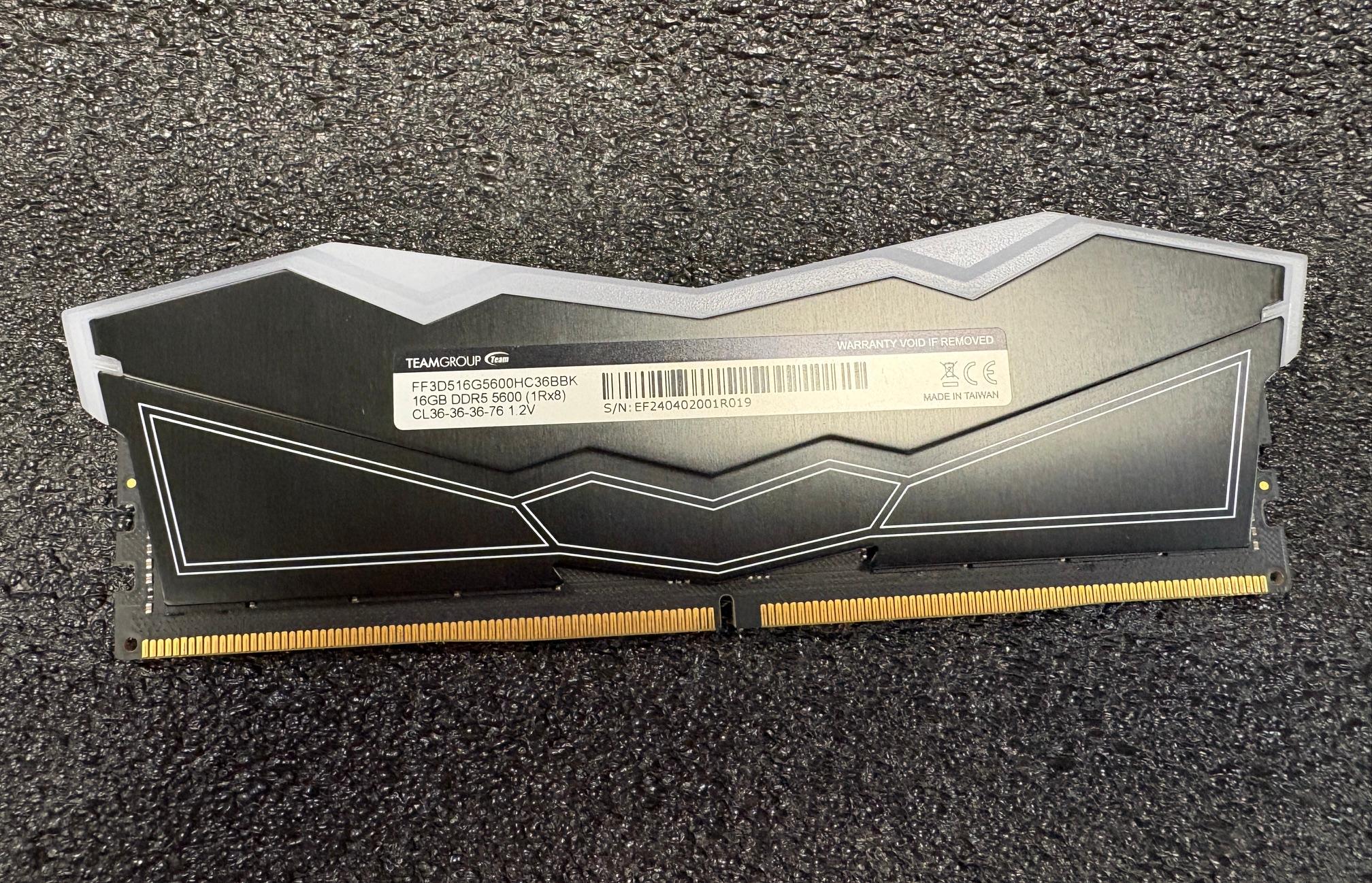 TEAM GROUP T-FORCE DELTA 16GB (1x16GB) DDR5 5600MHZ-FF3D516G5600HC36BBK - Desktop Memory