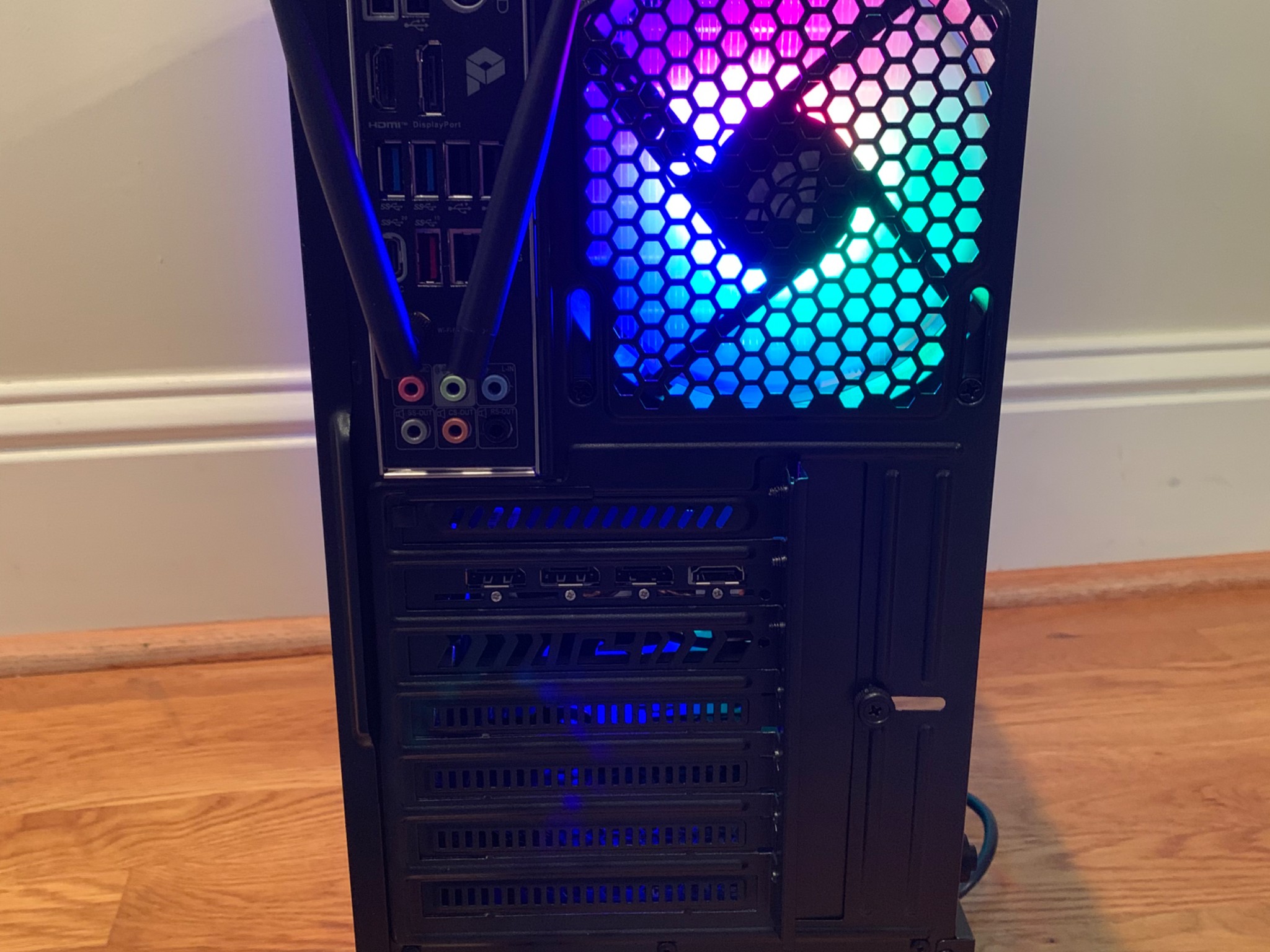 NEW i5 12600KF RX 7700 XT 12GB WI-FI STREAMING/GAMING PC 1TB SAMSUNG SSD 32GB 3200 MHZ RAM WINDOWS