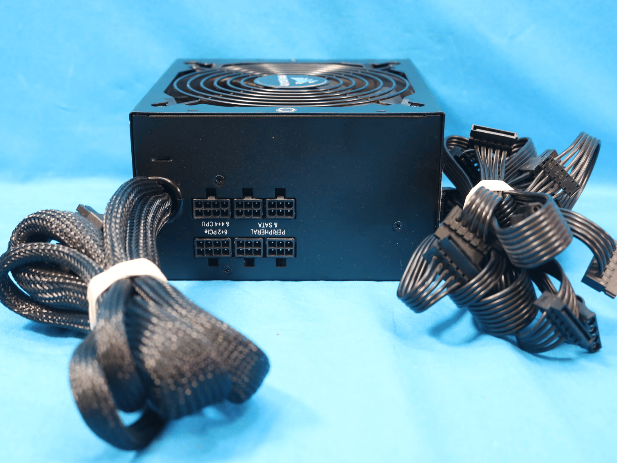 Corsair CX750M 750W 80+ Bronze 24-Pin Semi-Modular ATX Desktop Power Supply CP-9020061 75-002019