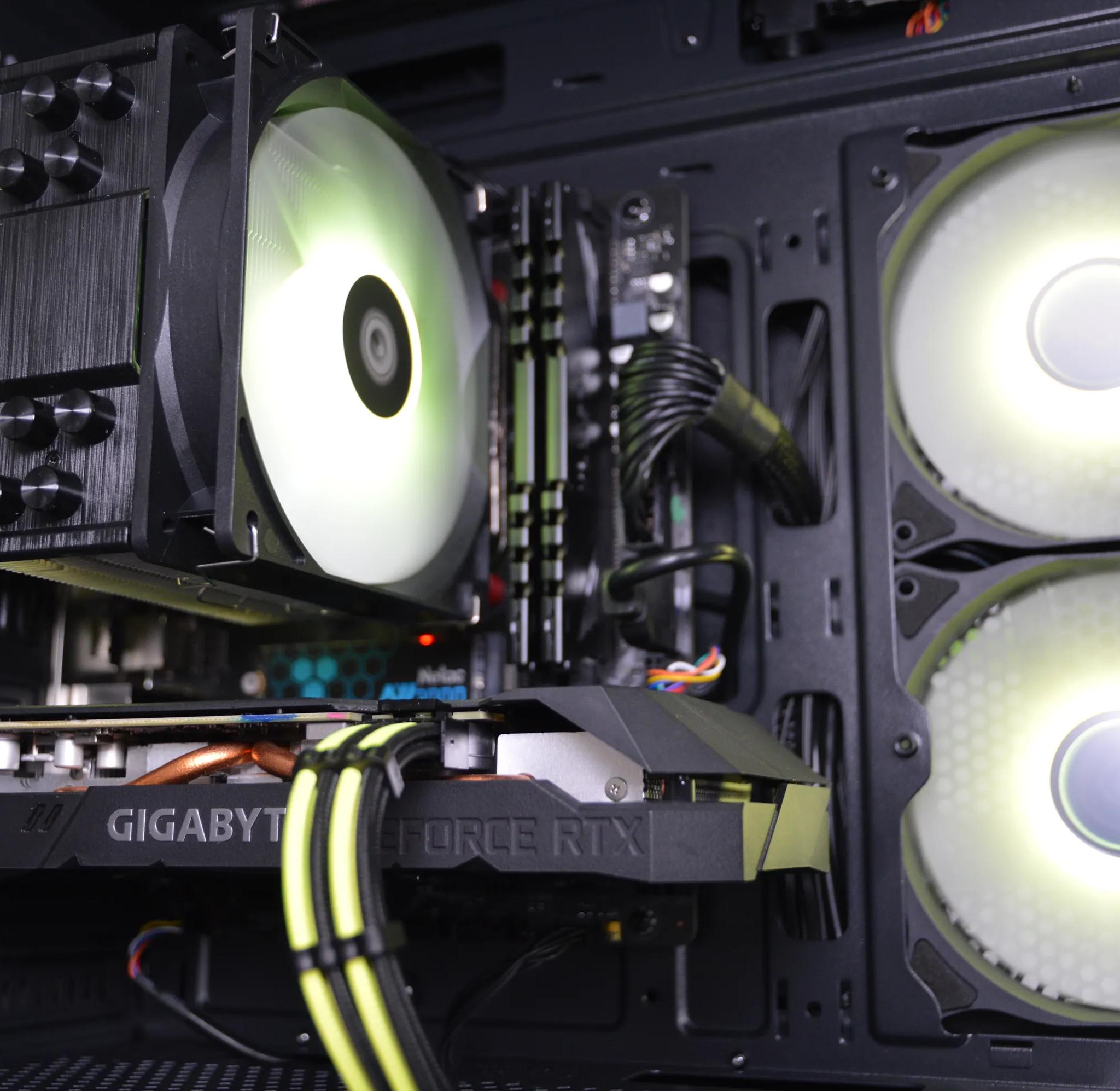 🐝🐝| RTX 2060 6GB | RYZEN 5 2600 | 16GB DDR4 RAM | 1TB NVME SSD | Bee Sting 4.0 |