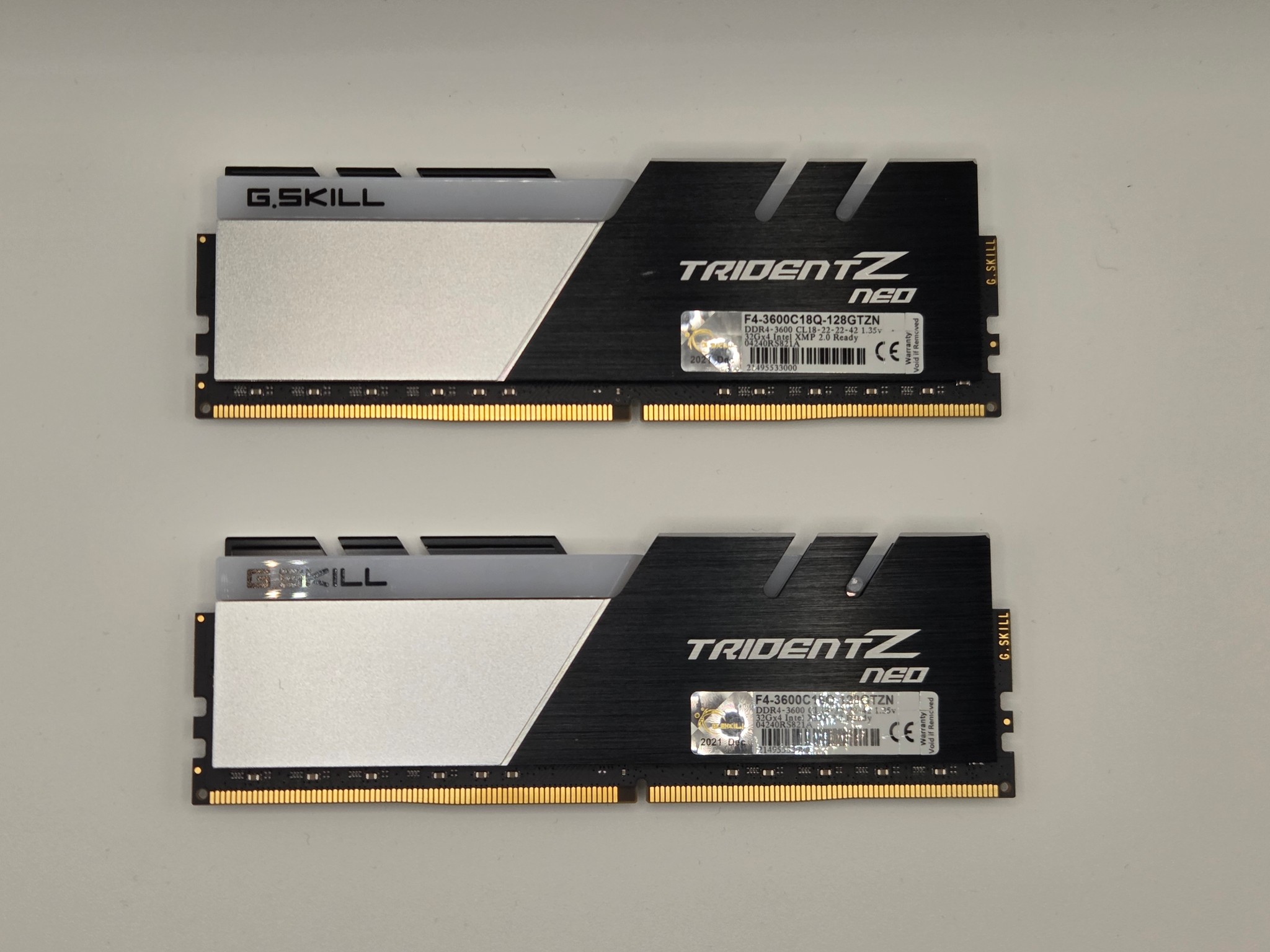 G.Skill TridentZ CL18 DDR4-3600 64gb (32GBx2)