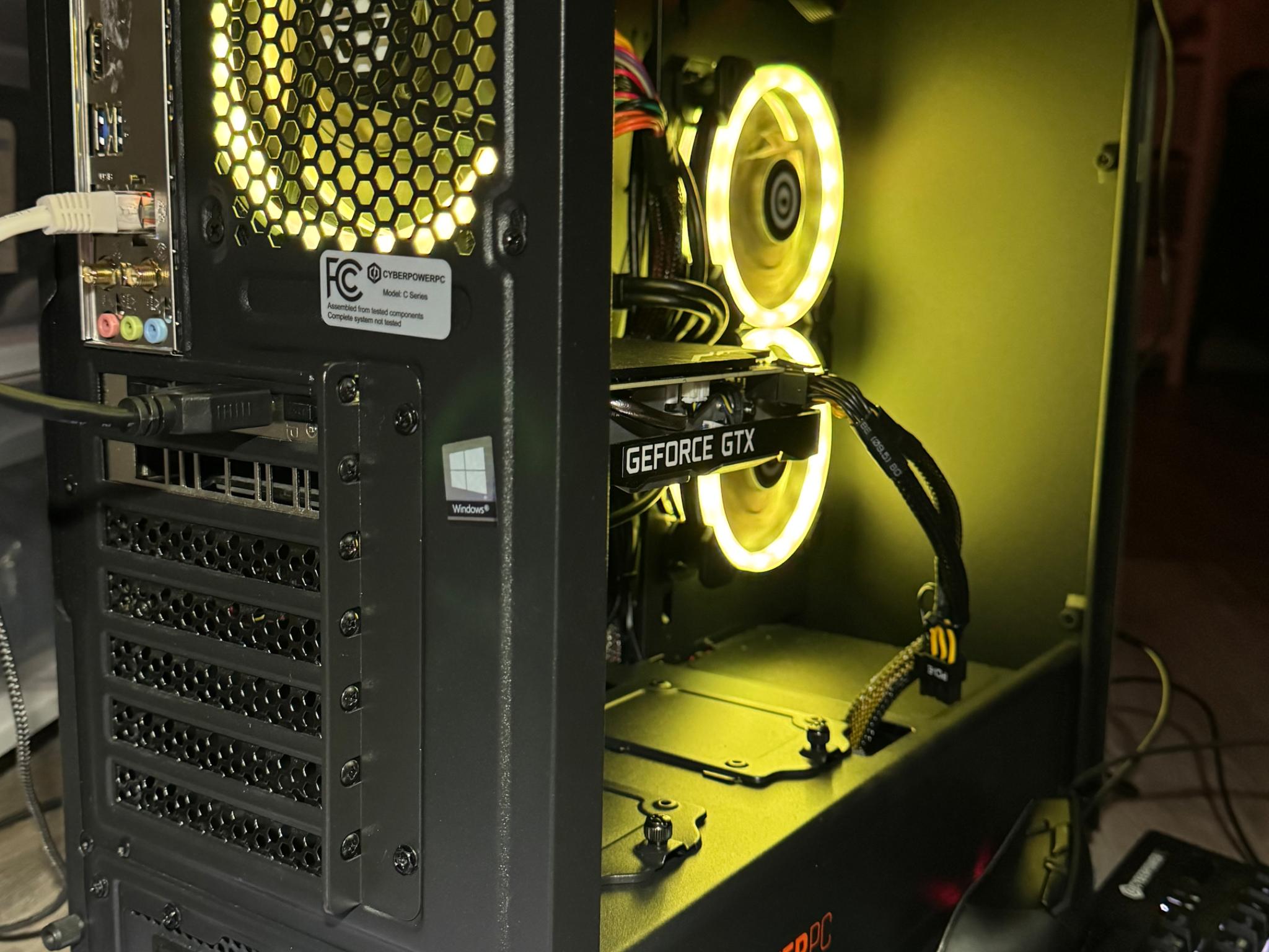 GTX 1660 Super | i5-10400F | Gaming PC 🎄