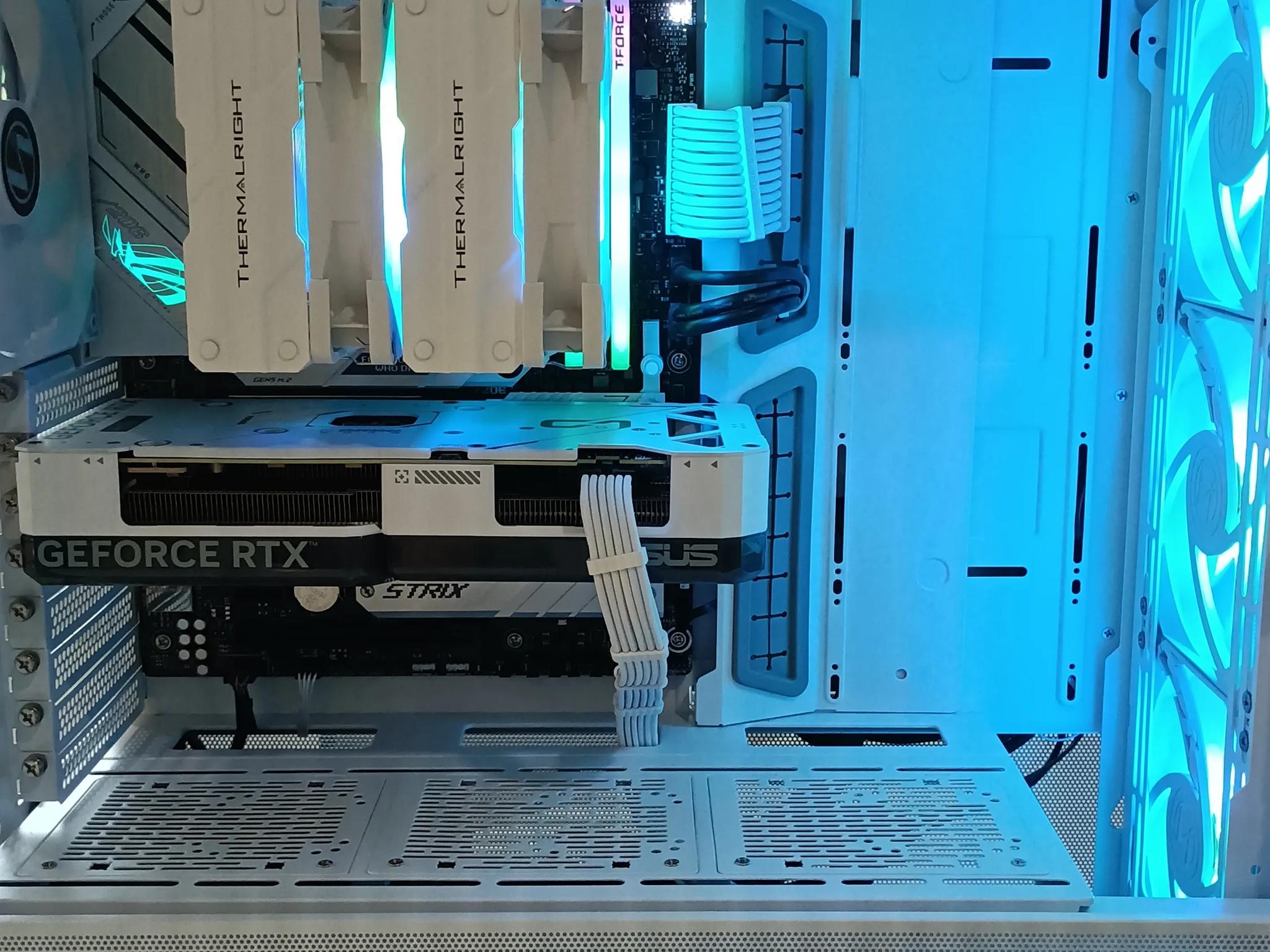 ❄️🤍Fresh Snow🤍❄️🤍RTX Streaming/Gaming PC⚪ RTX 4070 Super 12GB⚪AMD Ryzen 7 7800X3D⚪32GB DDR5⚪2TB NVME