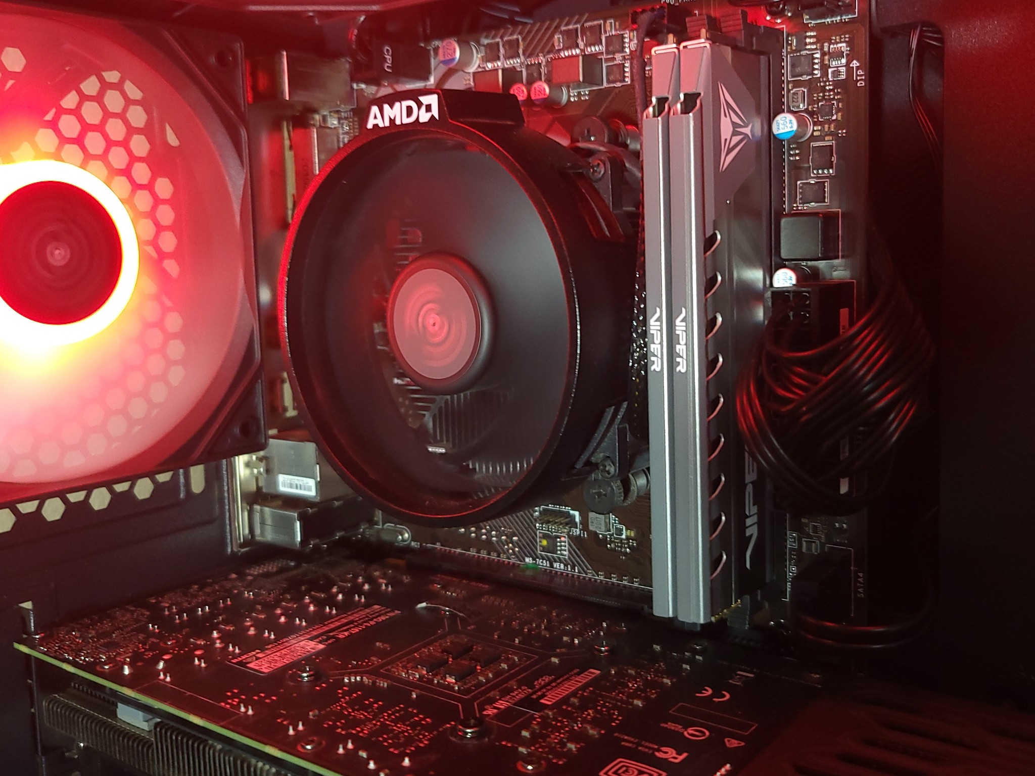 🔴RED GHOST🔴 GTX 1660 | Ryzen 5 2600 | 16GB DDR4 | 600W PSU |