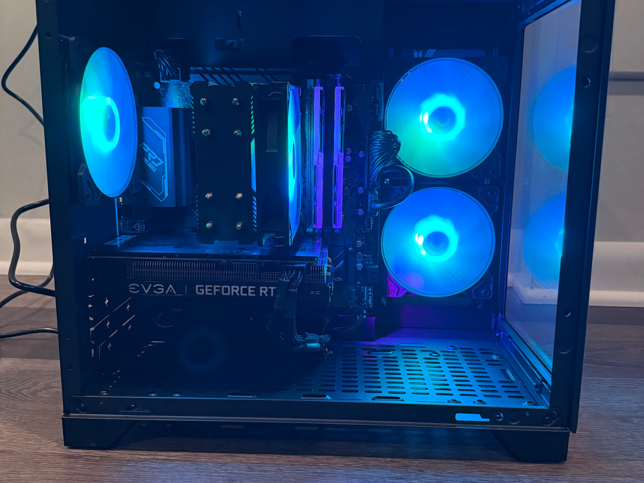 RTX 3060 Ti, Intel i5-12400f Gaming PC