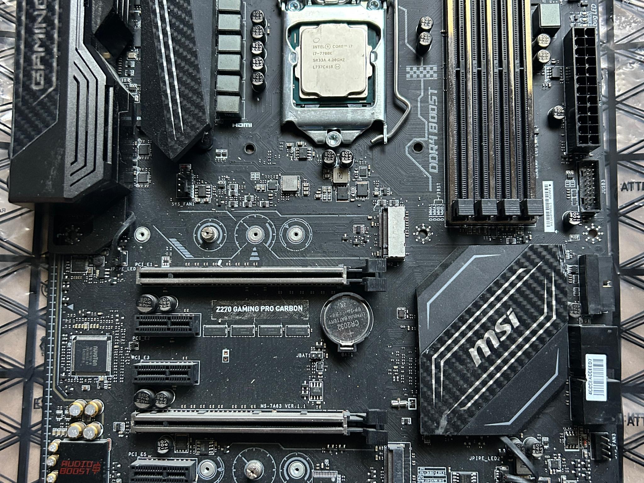 MSI Z270 GAMING PRO CARBON ATX LGA1151 DDR4 Motherboard w/ i7-7700K