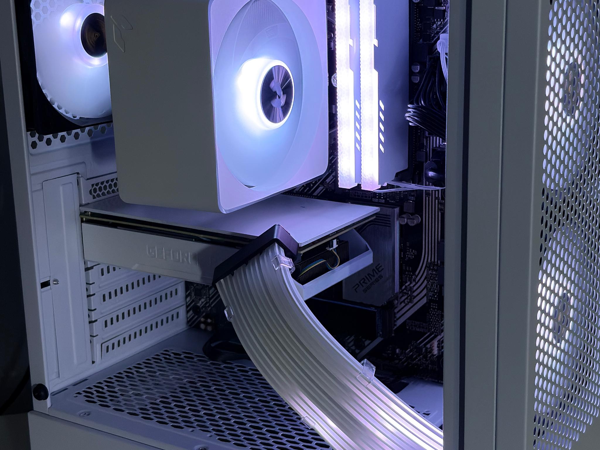 White Gaming PC | i7 + RTX 2060 Super | 16GB 3200MHz | Ready to Play