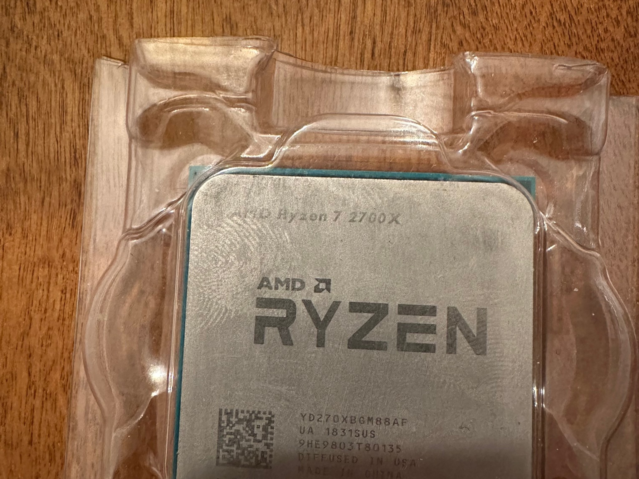 Ryzen 7 2700x w/ Wraith Stealth Cooler.