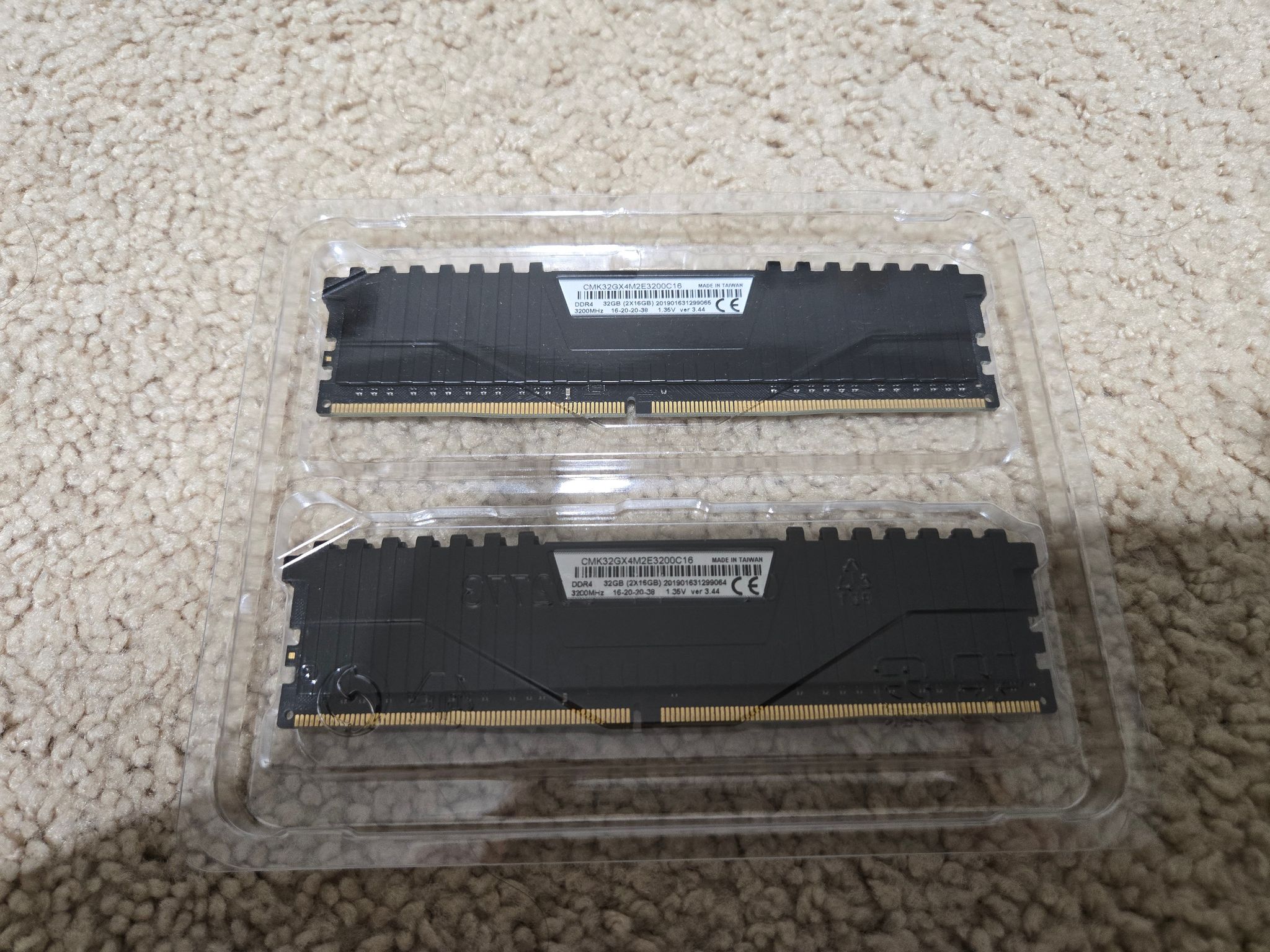 CORSAIR Vengeance LPX 32GB DDR4-3200