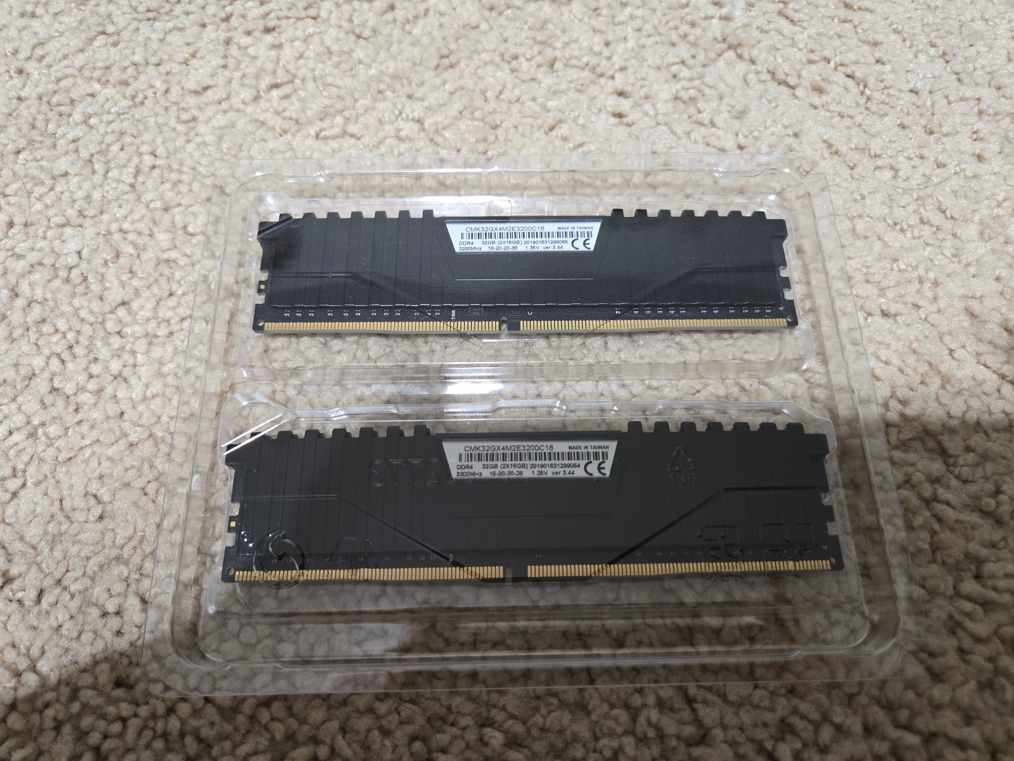 CORSAIR Vengeance LPX 32GB DDR4-3200