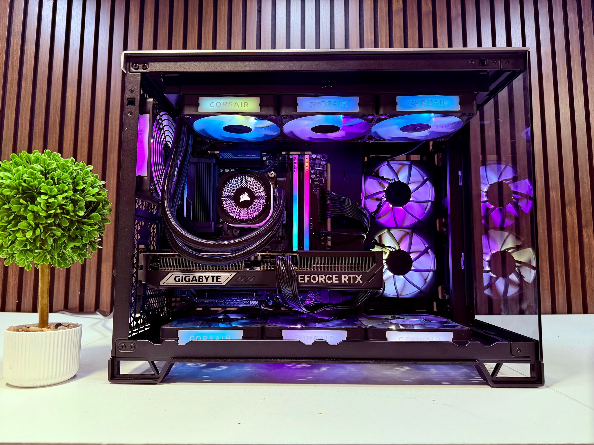 RTX 5080 | Ryzen 9950X3D | 64GB DDR5 | 2TB M.2 | 1200 Watt Gold PSU