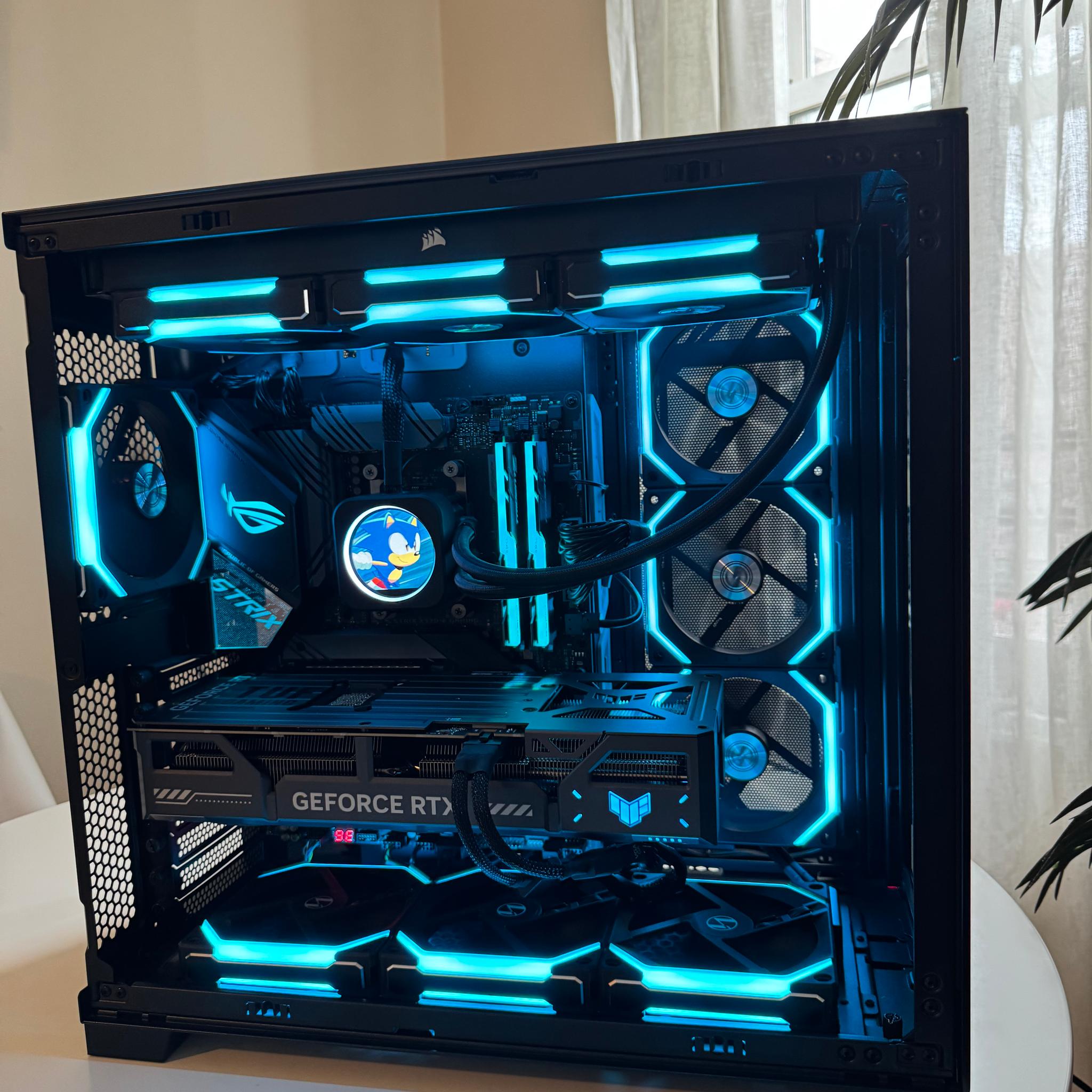 RTX 5070 GAMING PC