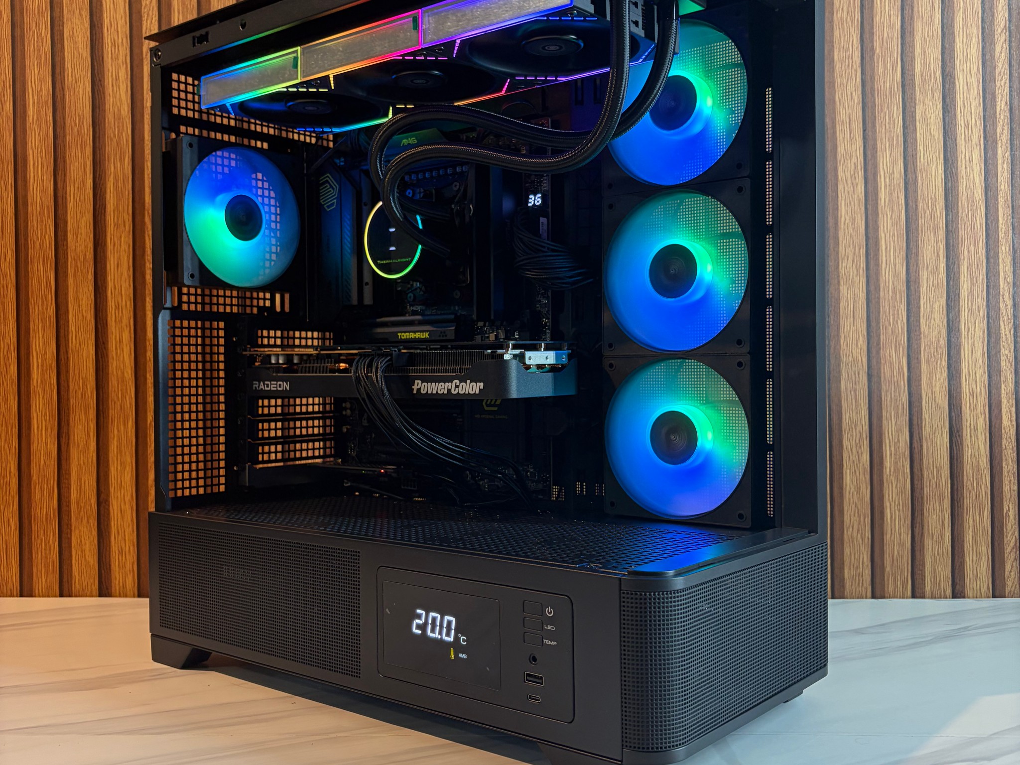 9070XT 16GB | RYZEN 7 9800X3D | 32GB DDR5 | 1TB SSD | 750W | 360MM AIO | X870E