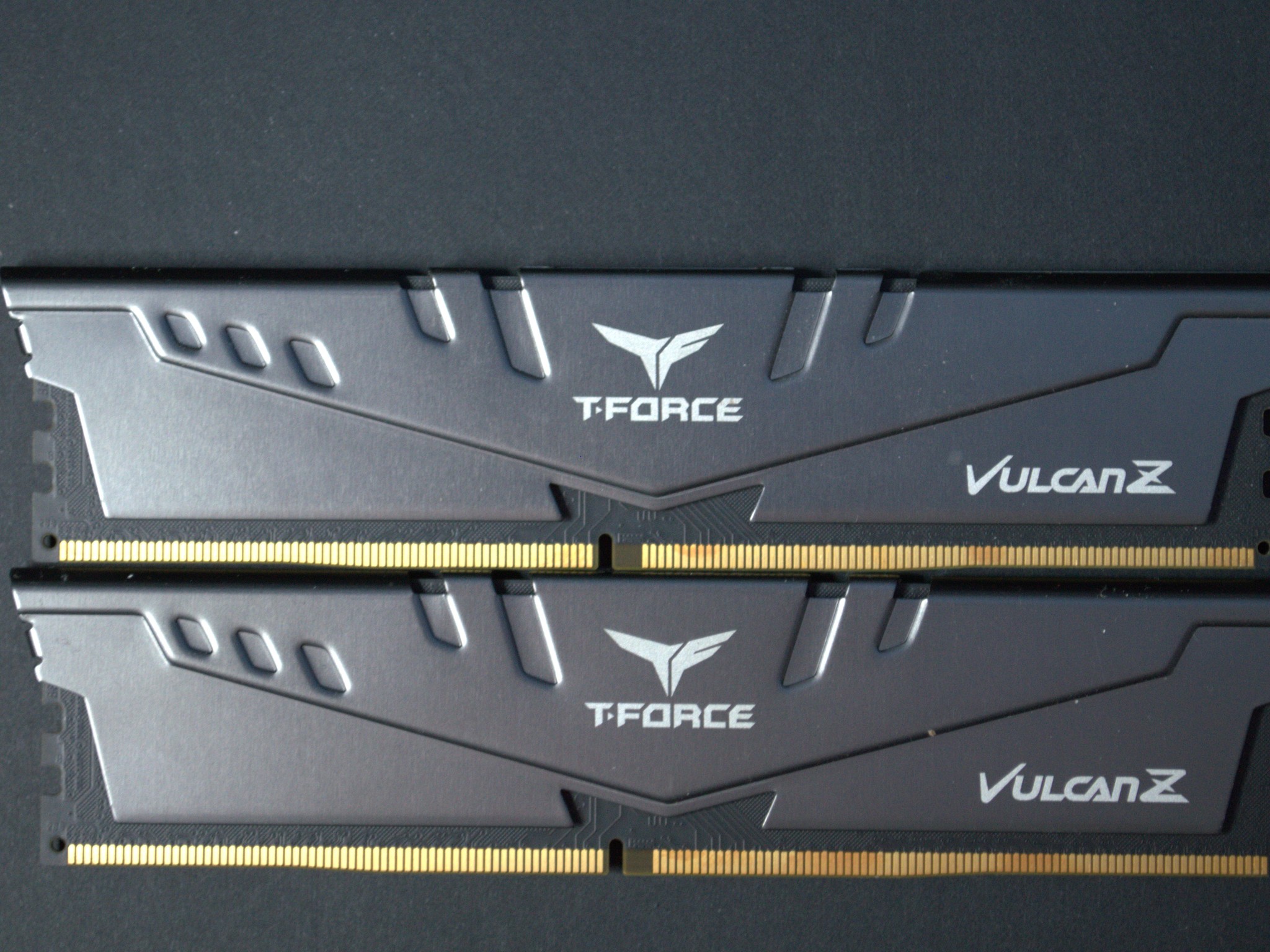 TEAMGROUP T-Force Vulcan Z 32GB (2×16GB) DDR4 3200MHz CL16 Gaming RAM – Works Perfectly