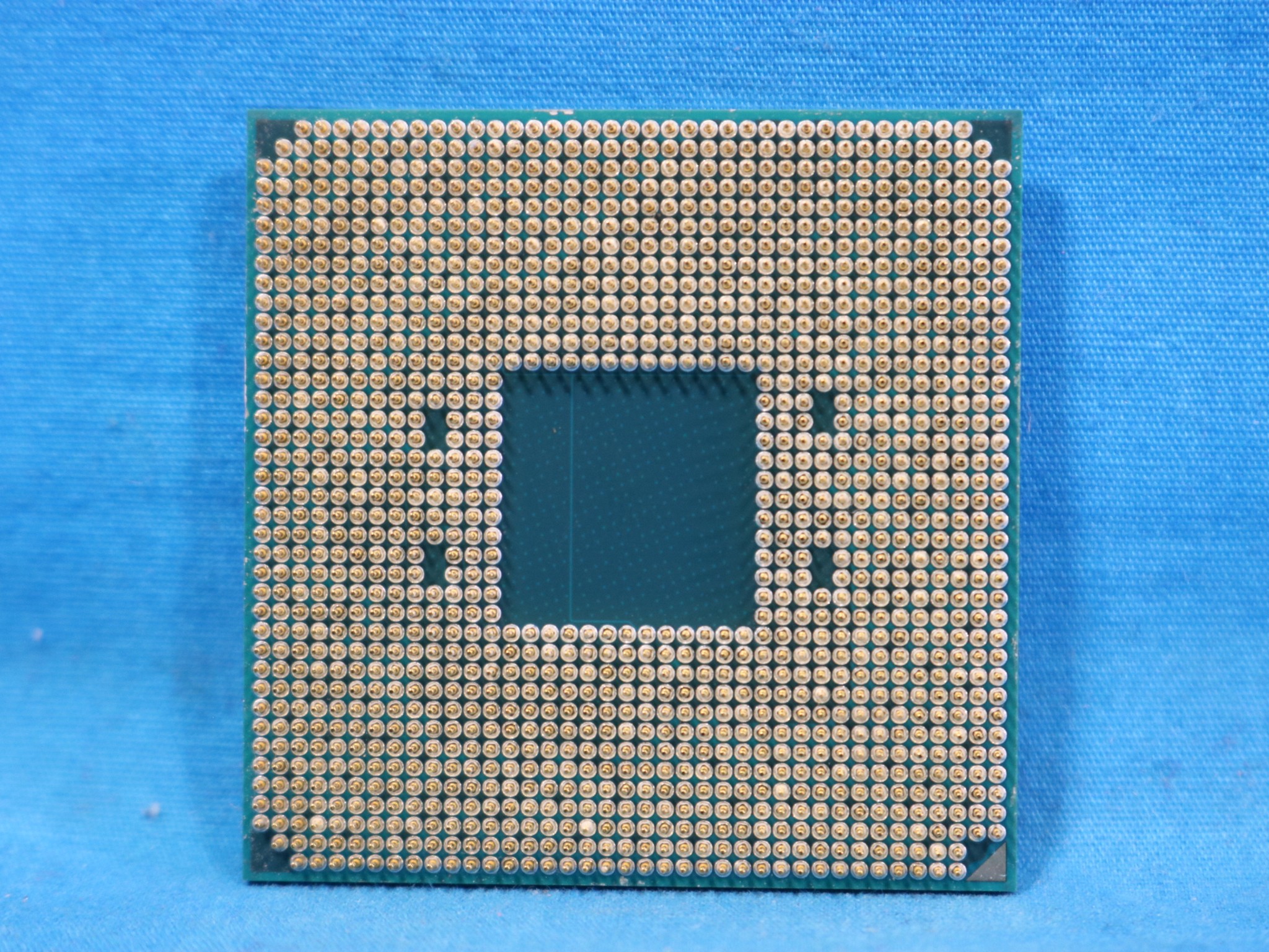 AMD Ryzen 7 3700X 3.60GHz Socket AM4 8-Core 16-Thread 32MB Desktop CPU - 4110755900