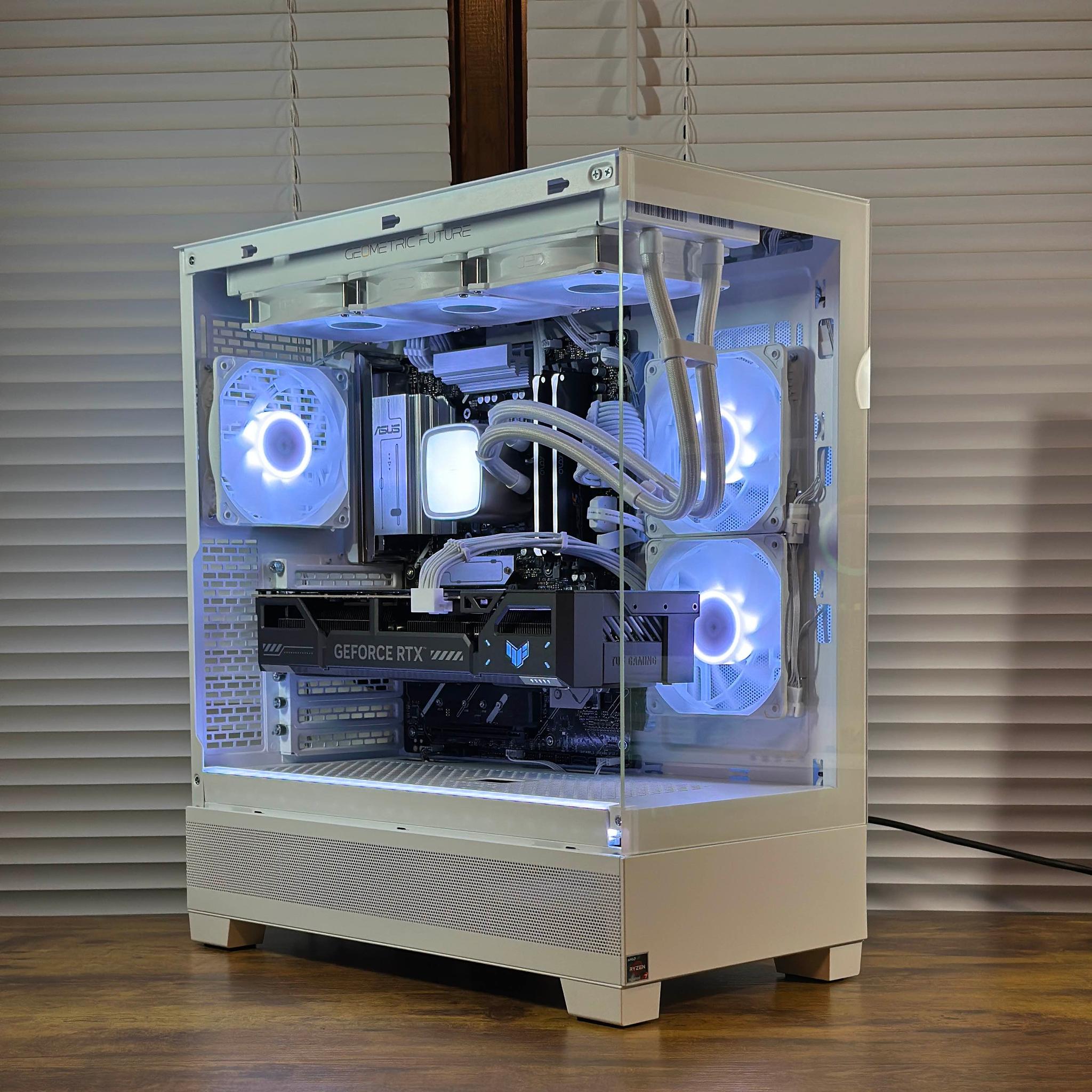 RTX 5070 12GB | Ryzen 7 7700X | 32GB DDR5 | 5TB Storage | Win11 | WIFI | 1440P/4K White Gaming PC