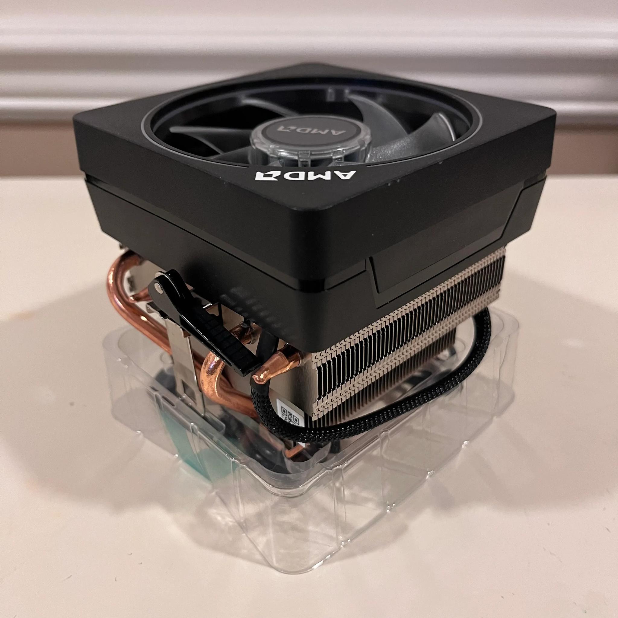 Like New Ryzen 7 7700