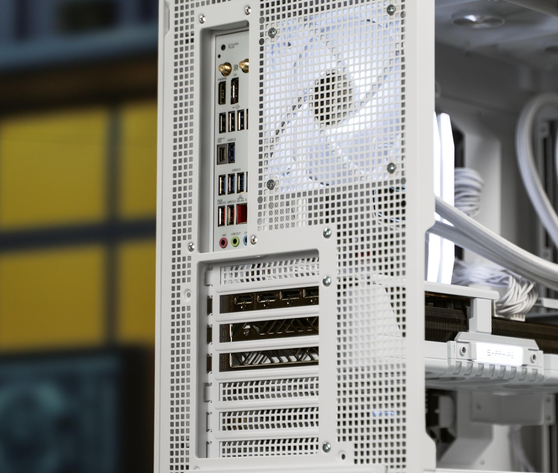 “Fractus.Astra ” RX 9070 Ryzen 7 9700X 32GB Windows 11 2TB Gaming PC Powerhouse