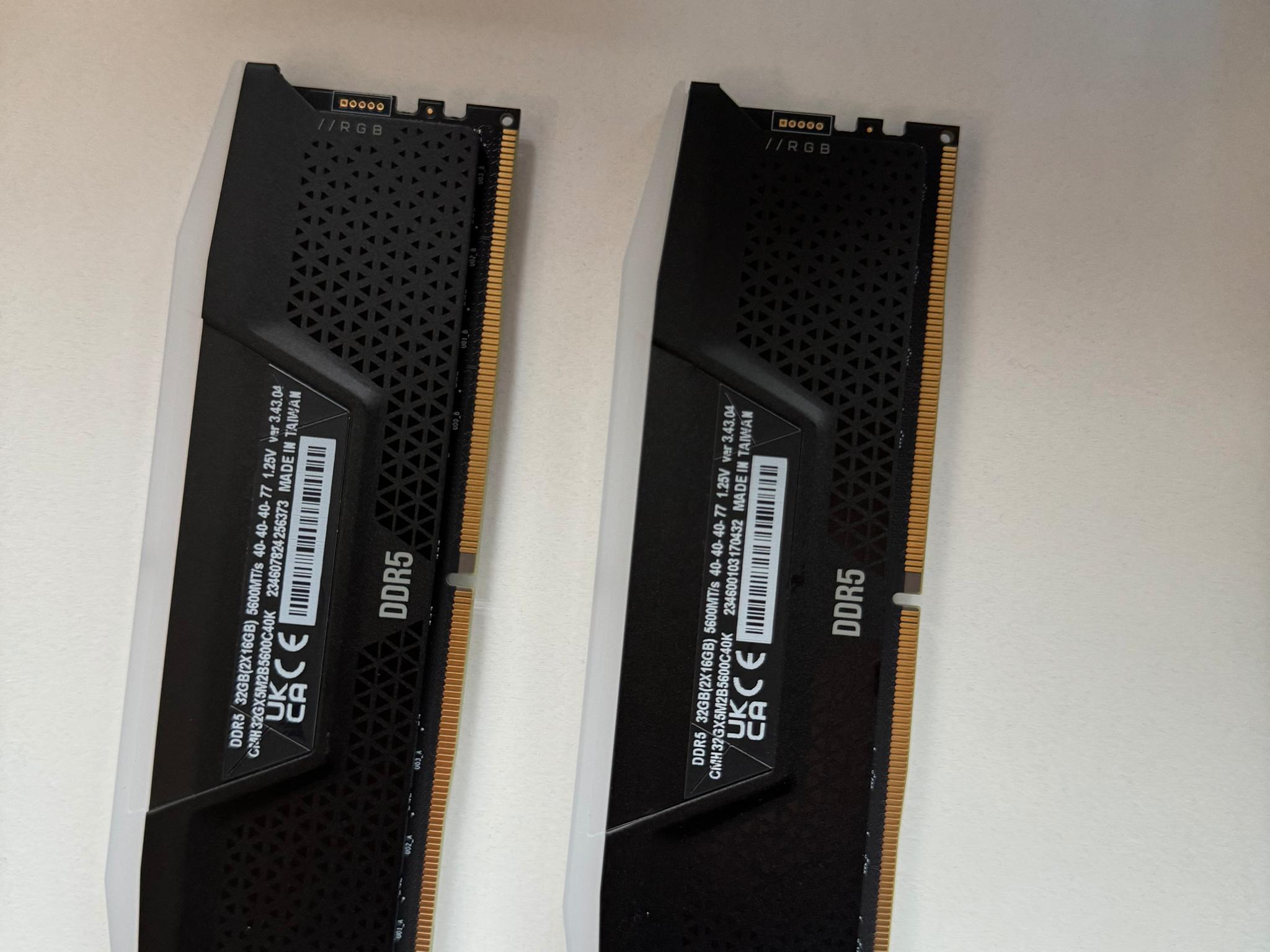 Corsair  vengeance 32 GB DDR5 5600MT/s