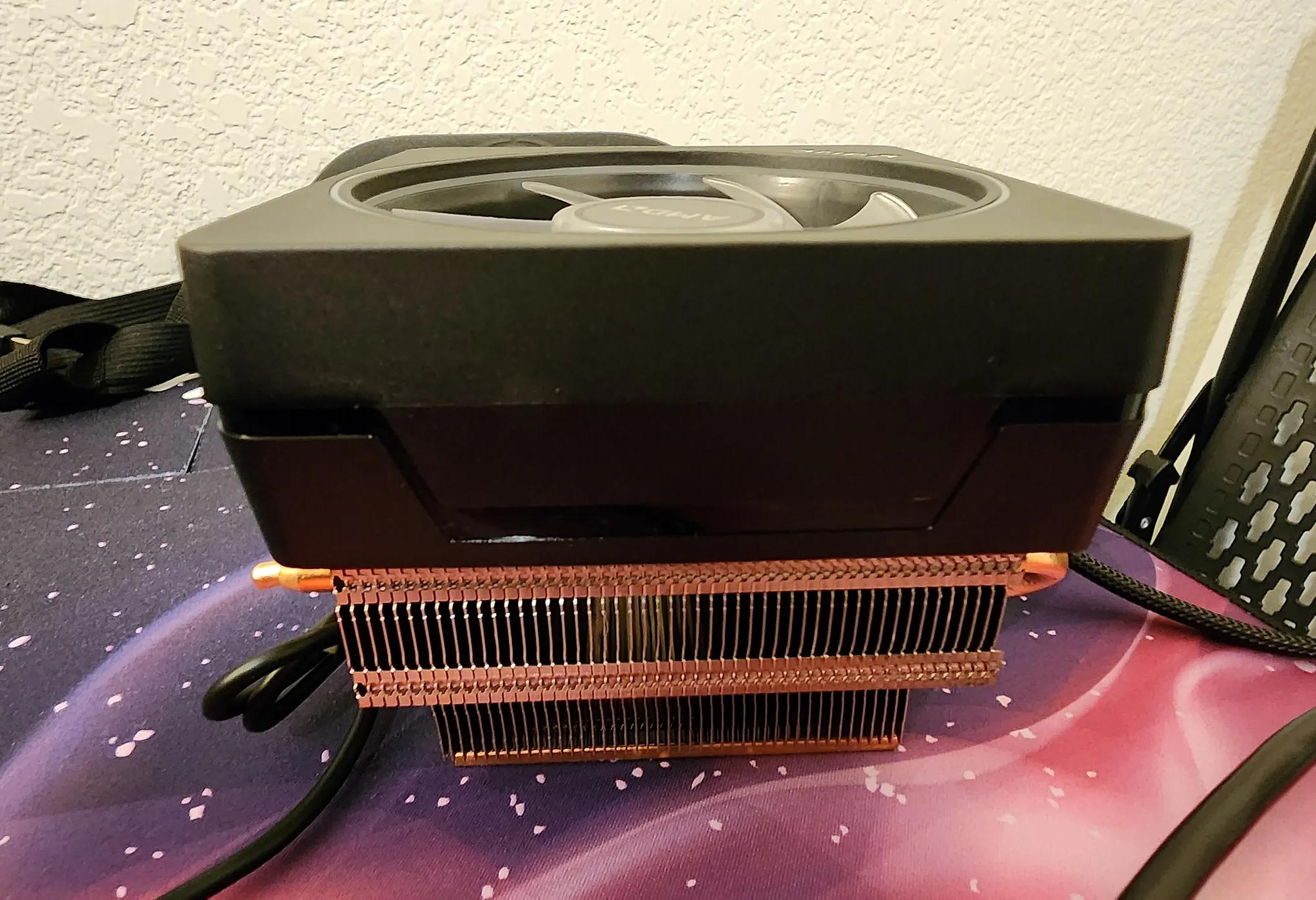 For Sale Used AMD Ryzen7 3700x like new