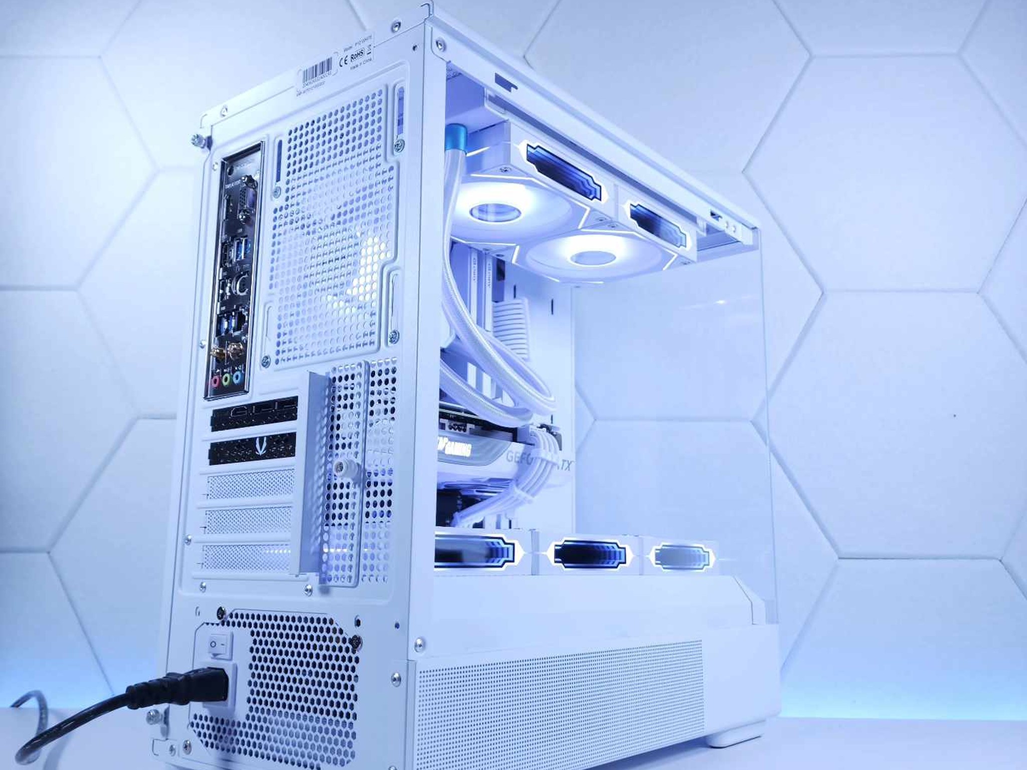 🤍🤍RTX 4070 || Ryzen 7 5800X || 2TB M.2 NVMe SSD || 32GB 3200MHz || 1440p Gaming Computer