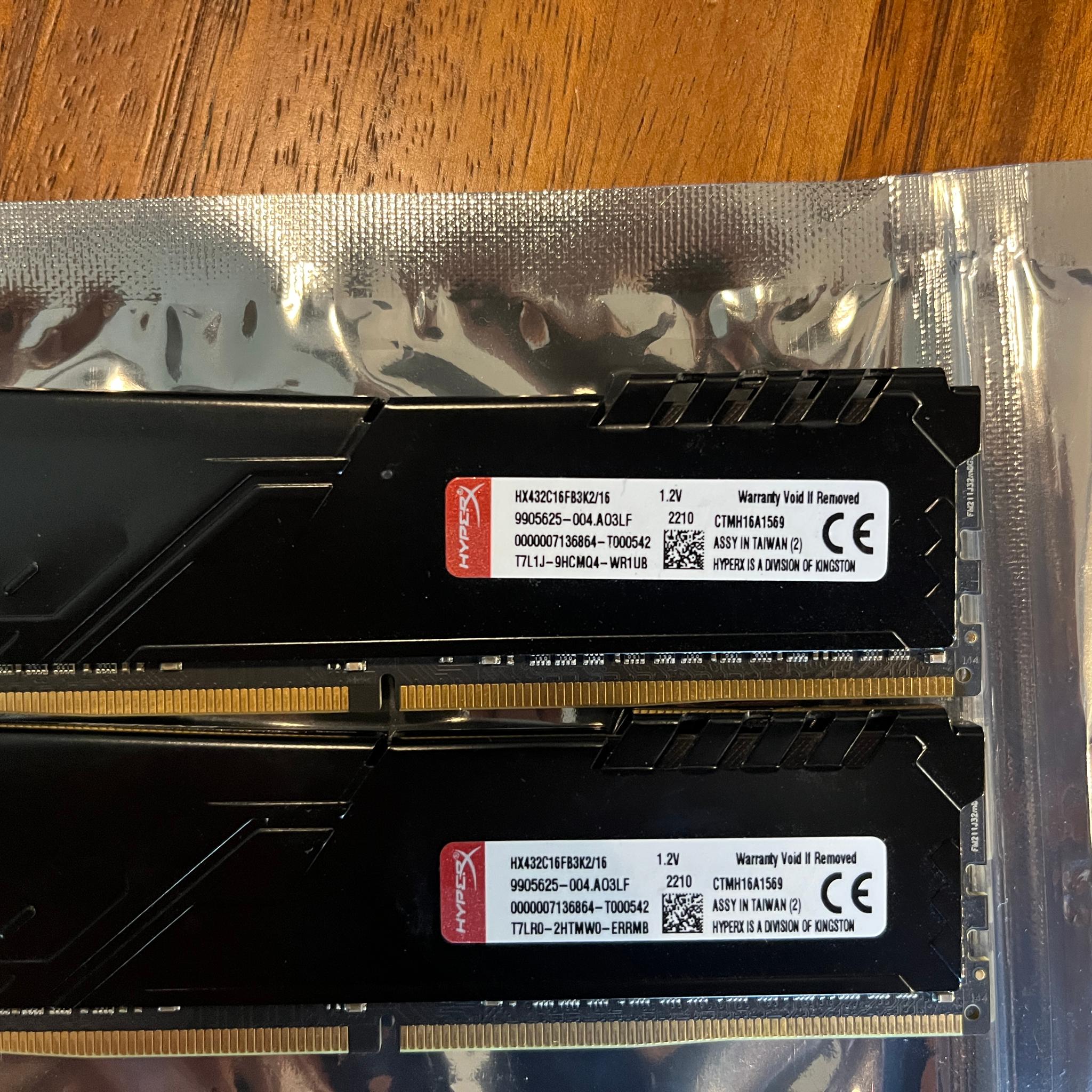 Kingston HyperX Fury 16GB (2x8GB) DDR4 3200MHz CL16 Desktop RAM Kit  HX432C16FB3K2/16