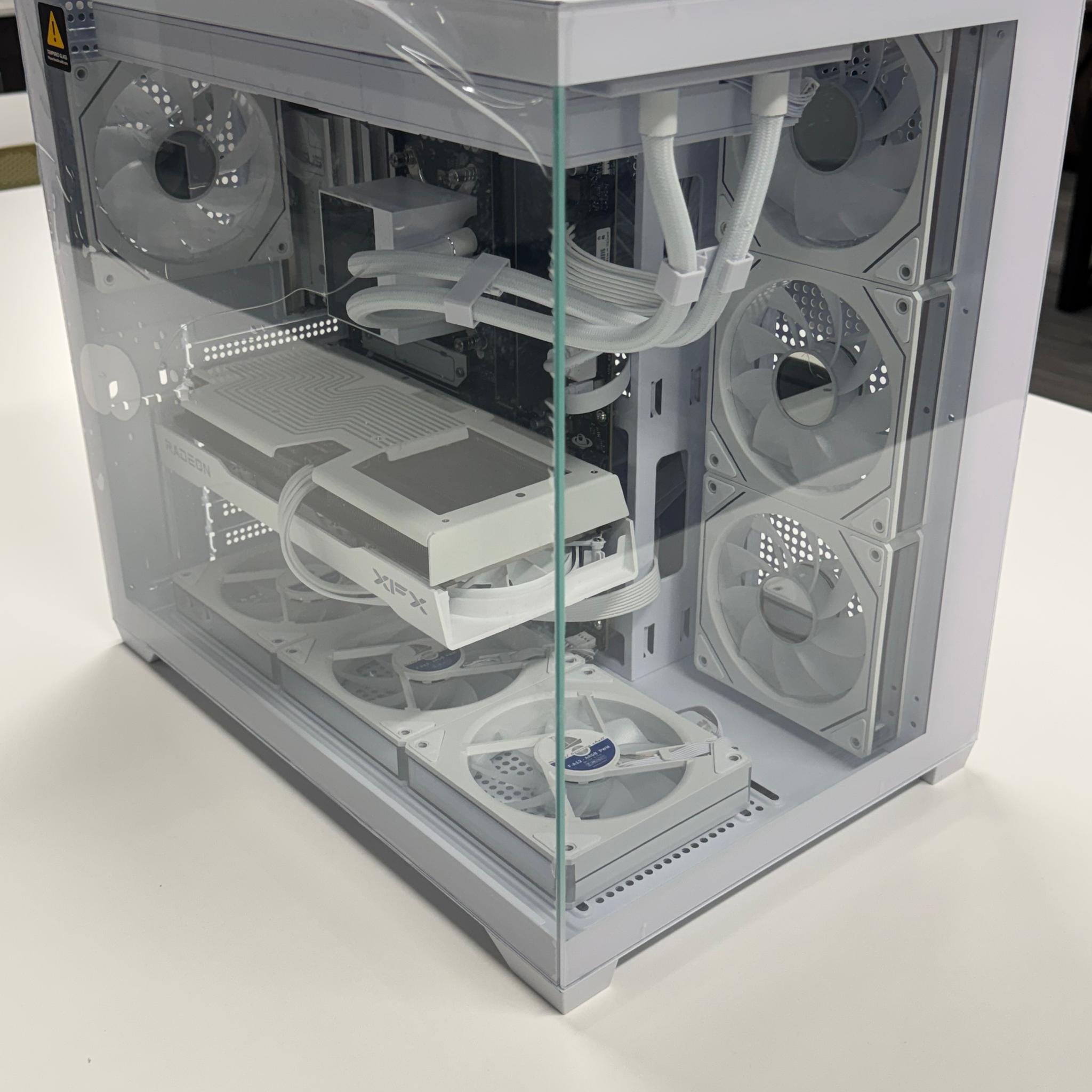 'ALL NEW PARTS' AM5 X3D PC with RX 9060 XT 16GB