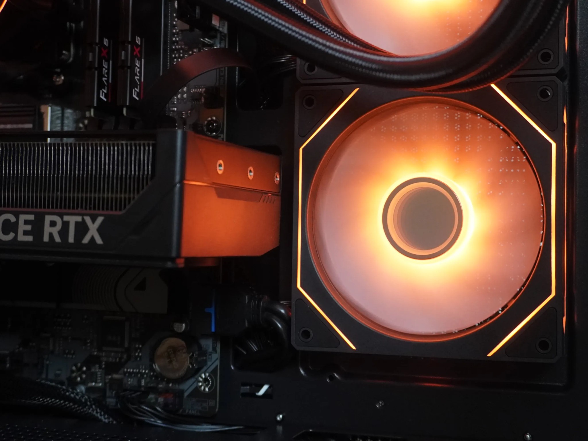 🪟View |RTX 5070, Ryzen 5 7600X, 32GB DDR5 RAM, 1TB M.2 SSD, Windows 11 PRO