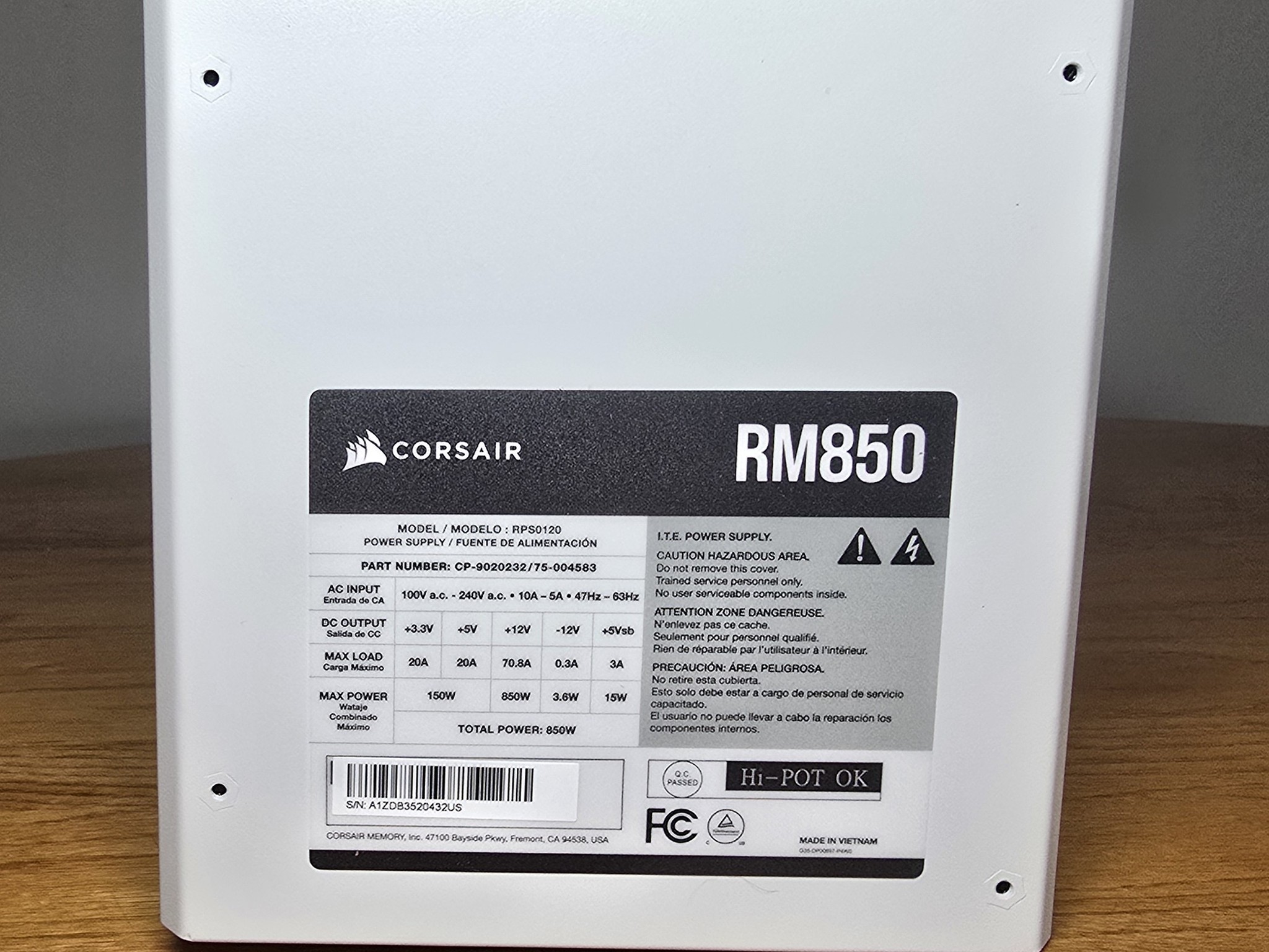 Corsair RM850 80 Plus Gold 850W Fully Modular Power Supply w/ Extra Cables !!