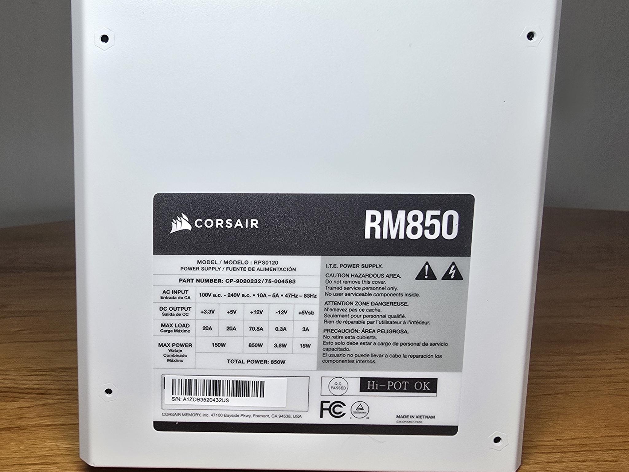 Corsair RM850 80 Plus Gold 850W Fully Modular Power Supply w/ Extra Cables !!