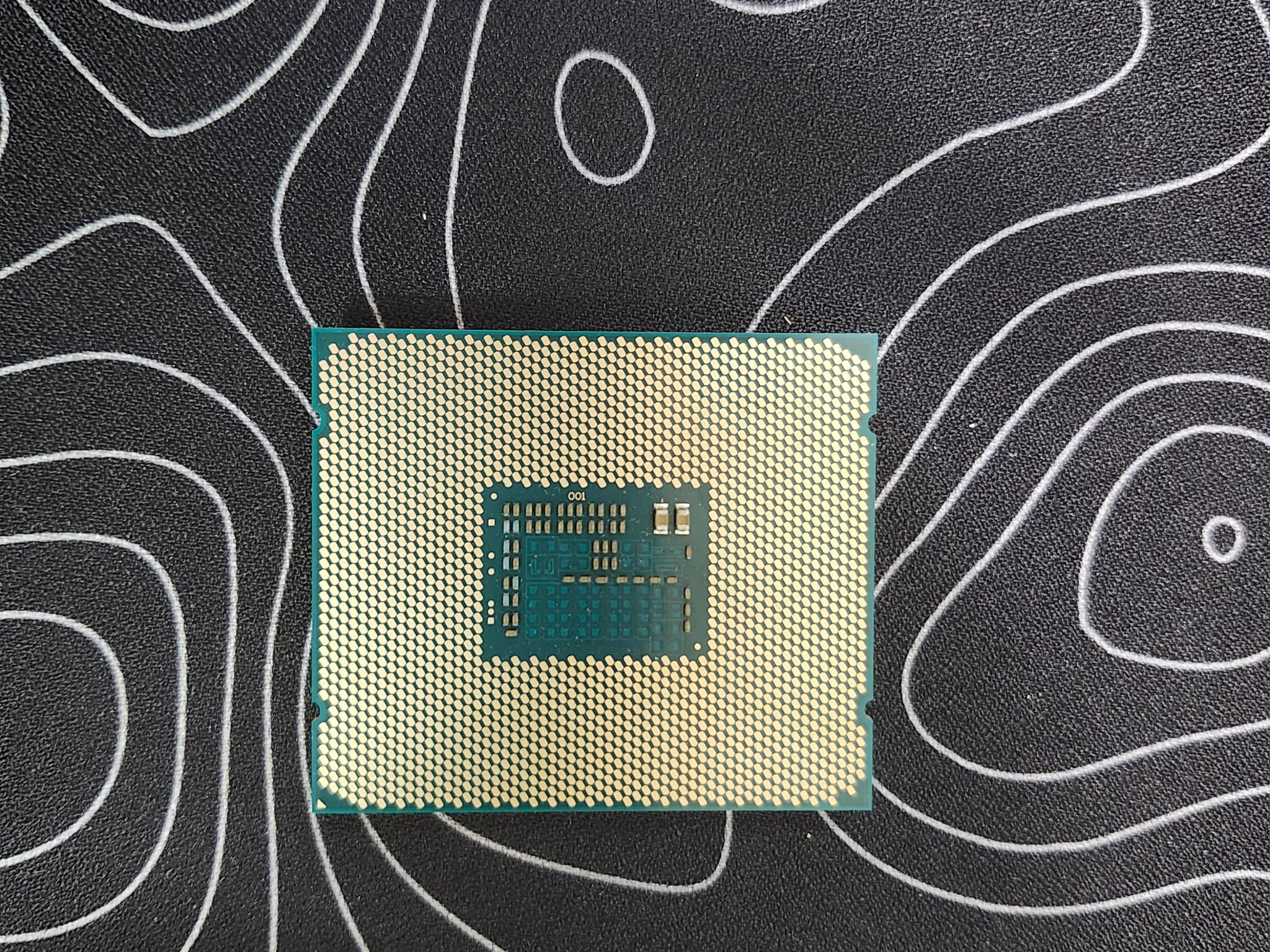 i7 5820k 6 Cores and 12 Threads