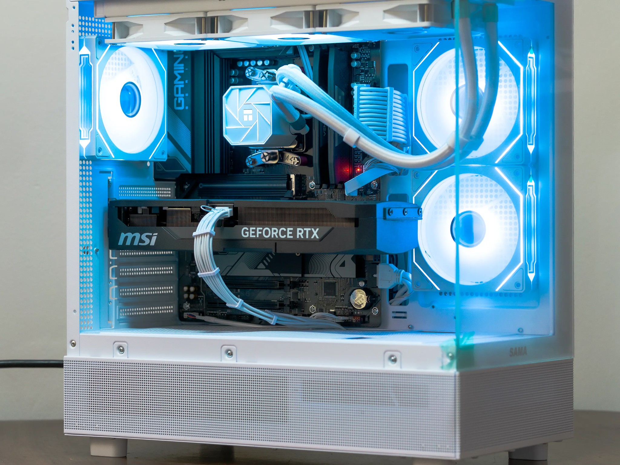 ❄️FROSTBITE V2❄️| RTX 5070| Ryzen 5 7500F| 32GB DDR5| 2TB M.2 NVMe| WiFi| 1440p Ready| All New Parts