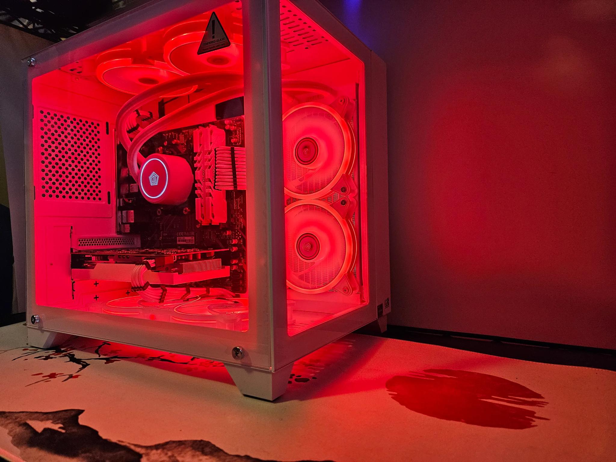Liquid Cooled Frosty Gaming Rig Ryzen 5 / 32GB / 2TB / RX6600