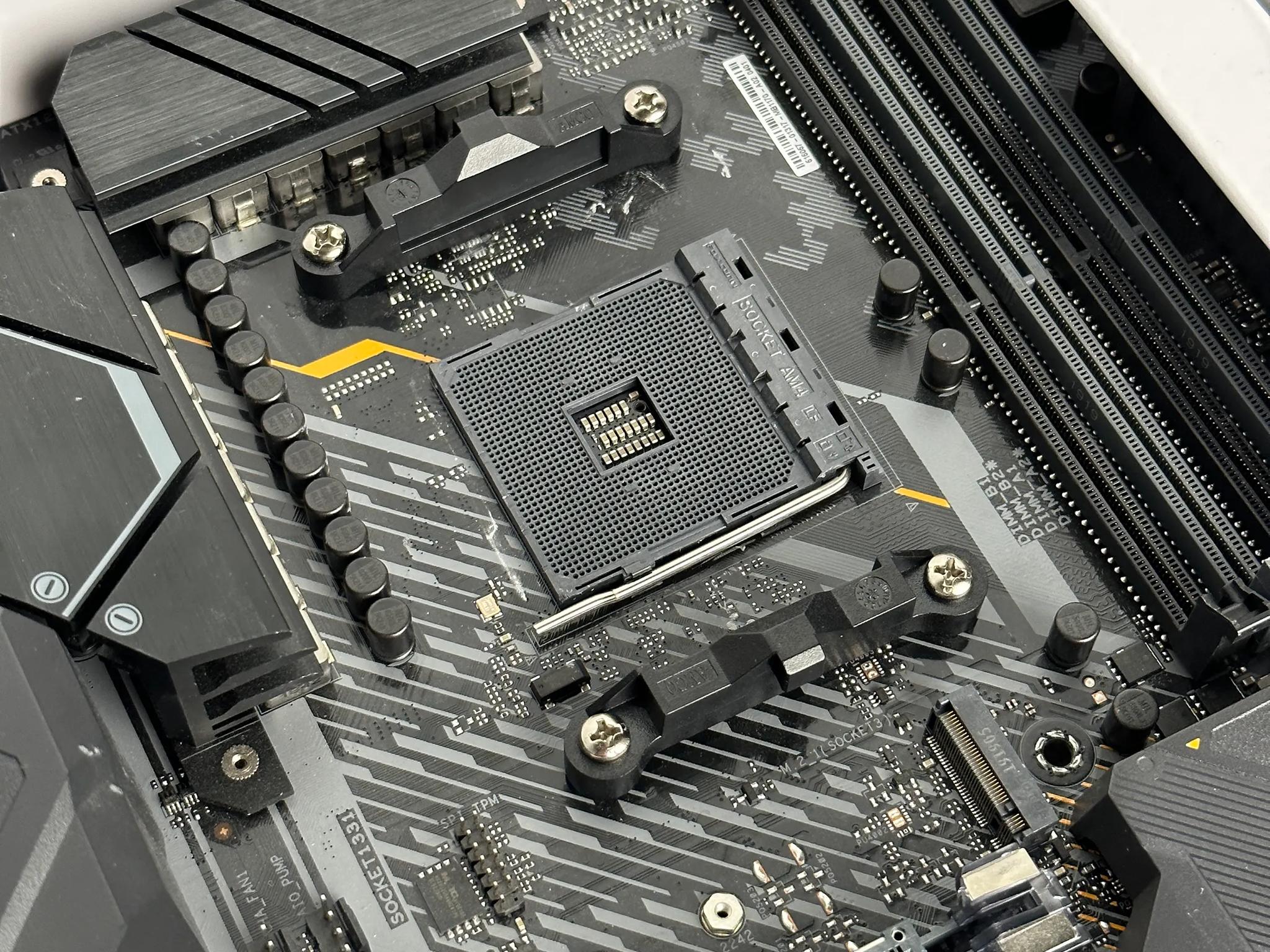 Asus TUF Gaming X570-PLUS Wifi AM4 Motherboard