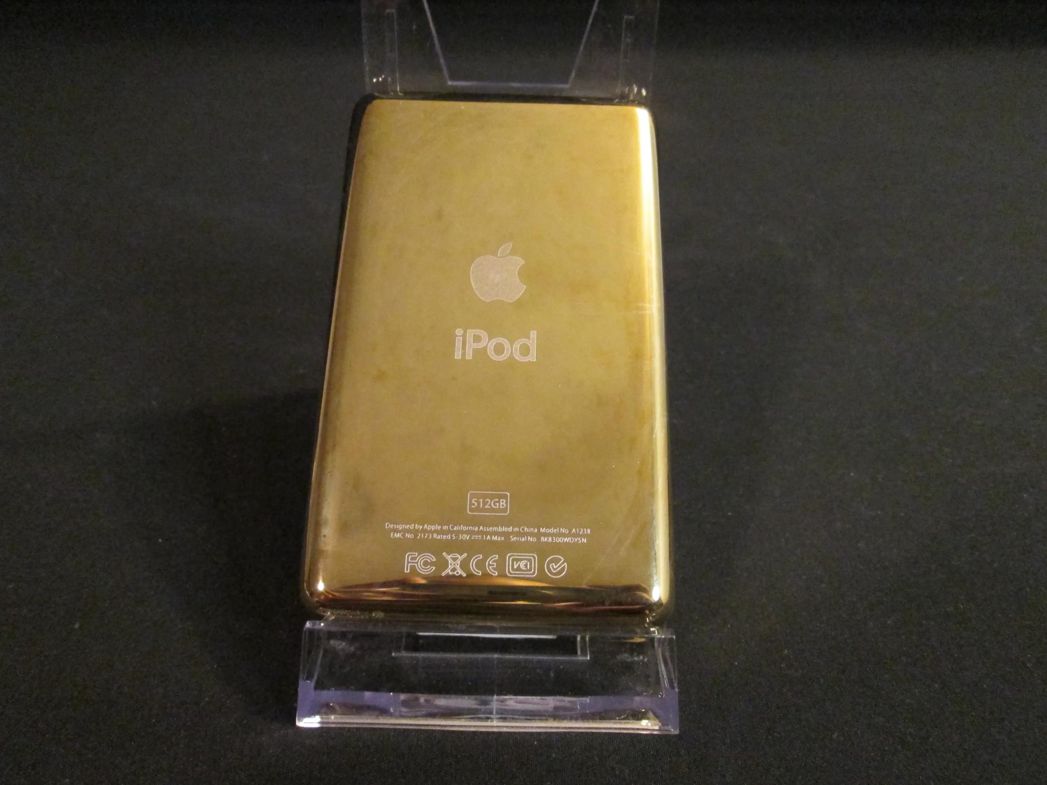 Ipod Classic 7th Gen 512gb SSD 3000mah Battery And Accessories